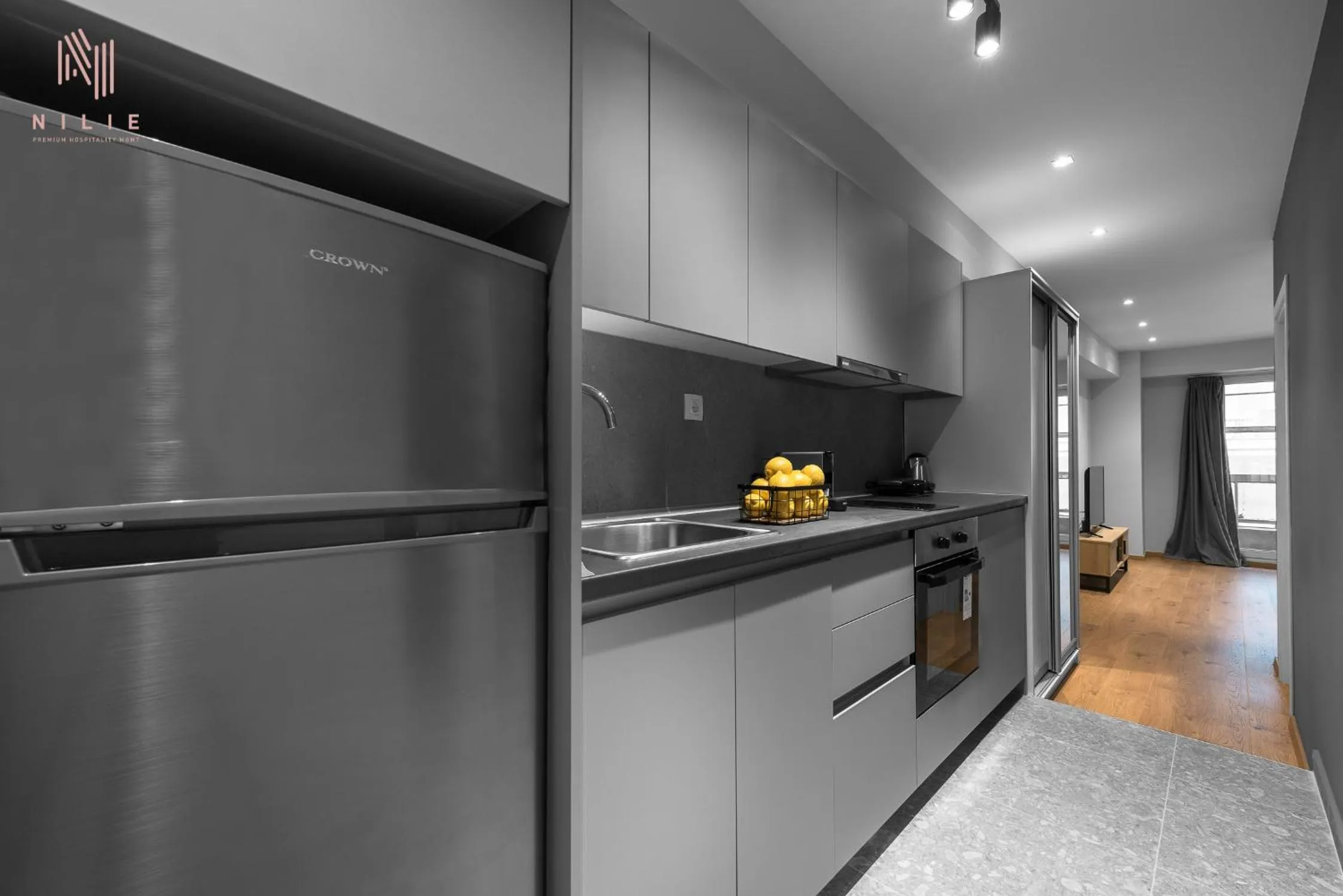 Kitchen or kitchenette in Big Apple, Nilie Hospitality MGMT