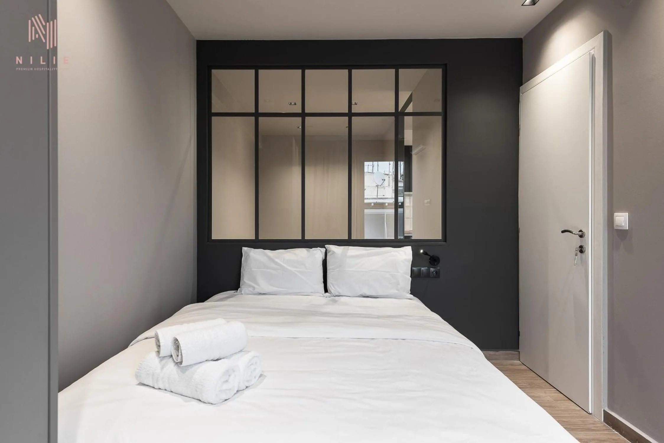 Bed in Big Apple, Nilie Hospitality MGMT