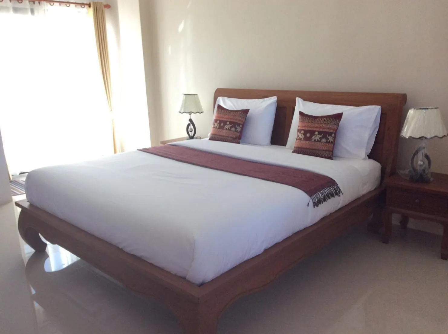 Bedroom, Bed in Laph Kham House