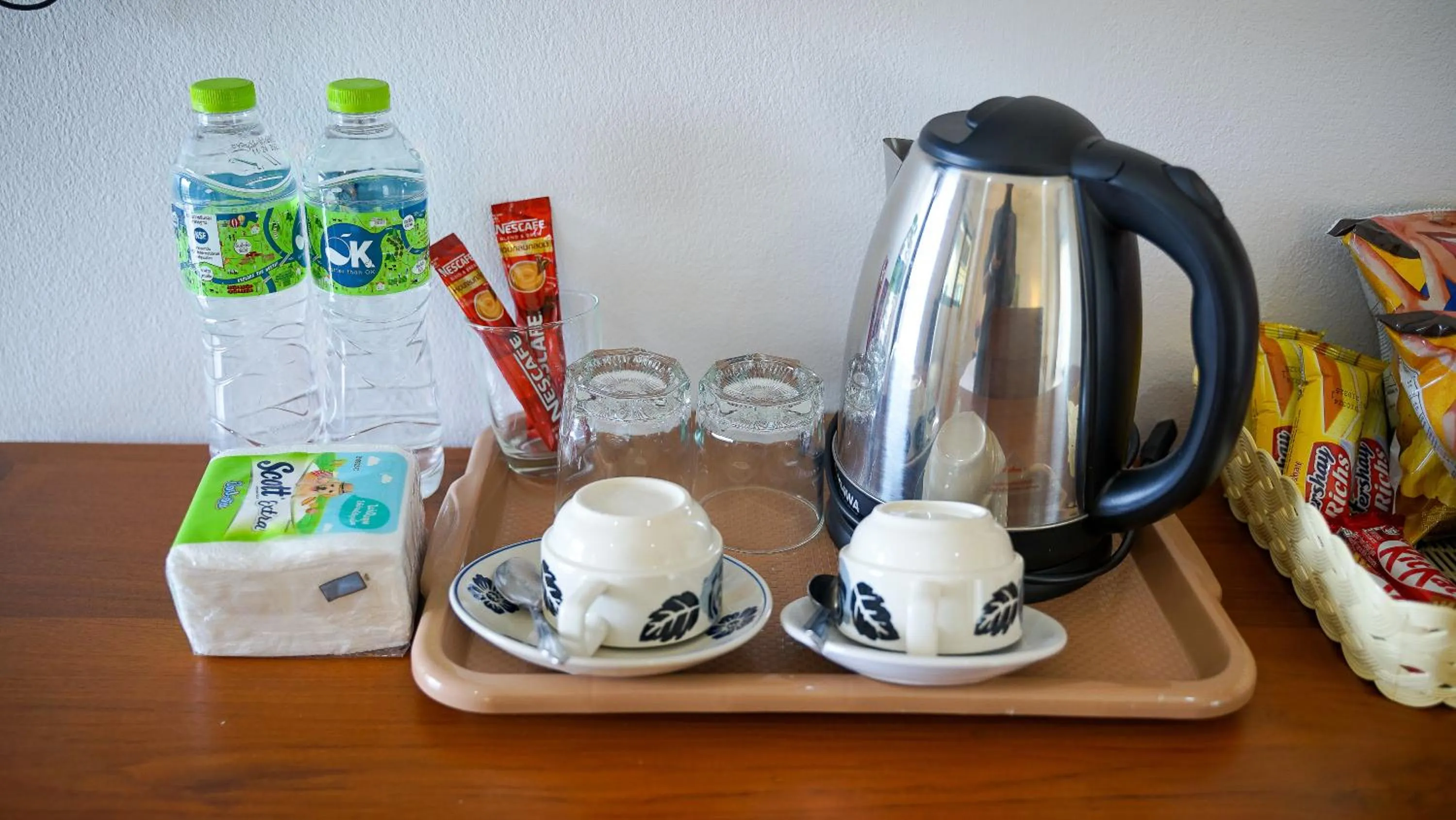 Coffee/tea facilities in Laph Kham House