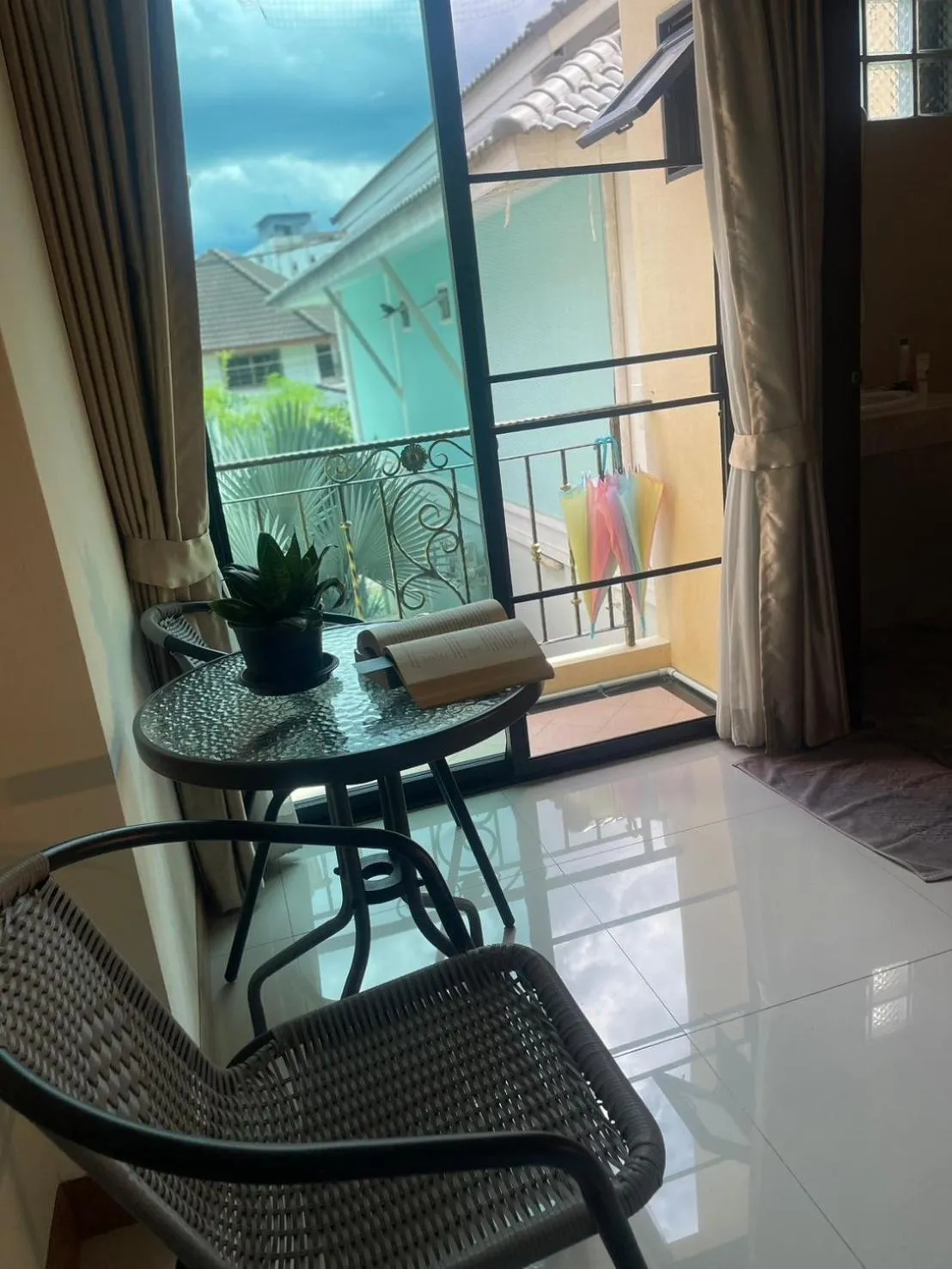 Living room in Laph Kham House