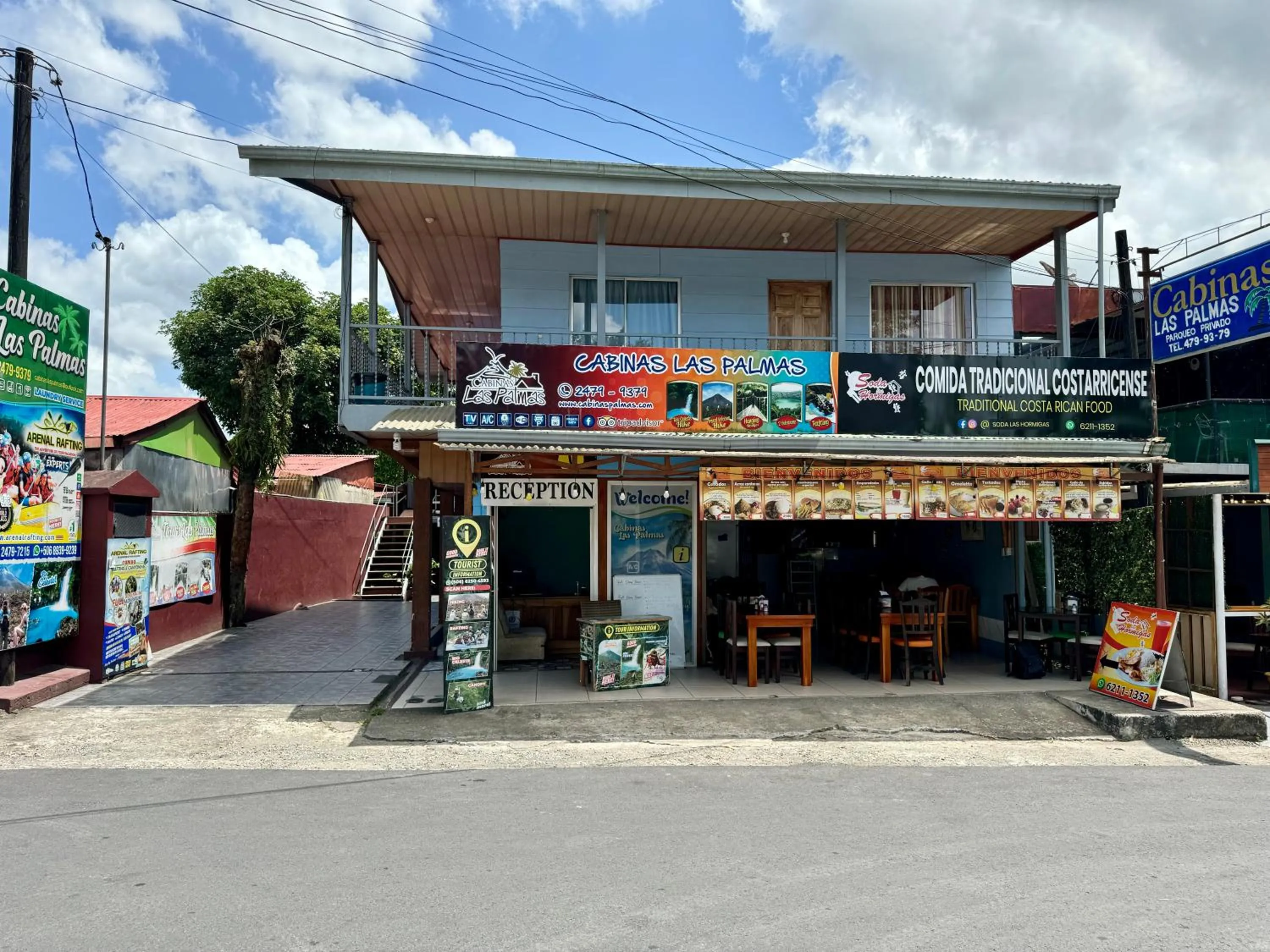 Cabinas Las Palmas del Sol