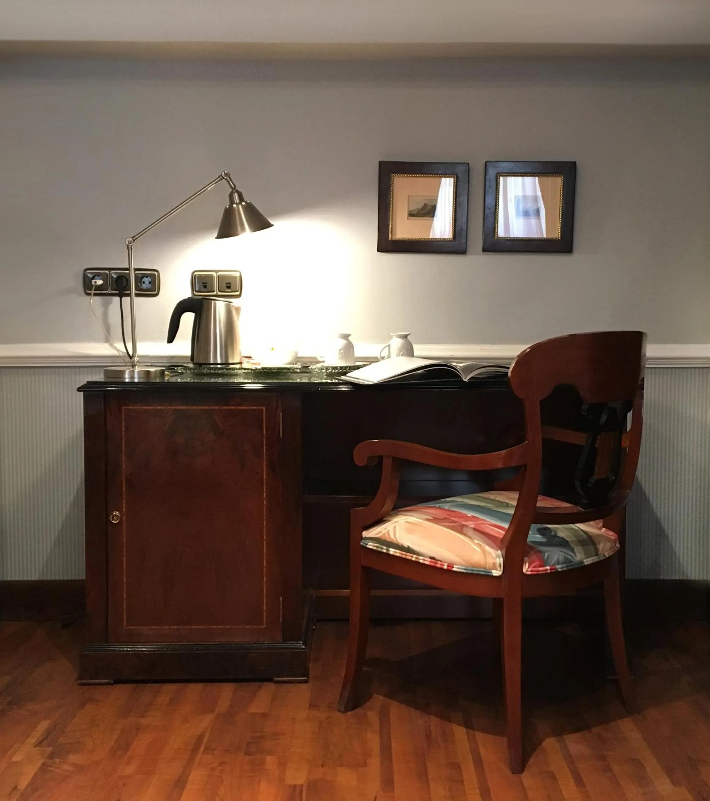 Coffee/tea facilities in Hotel Maria Luisa