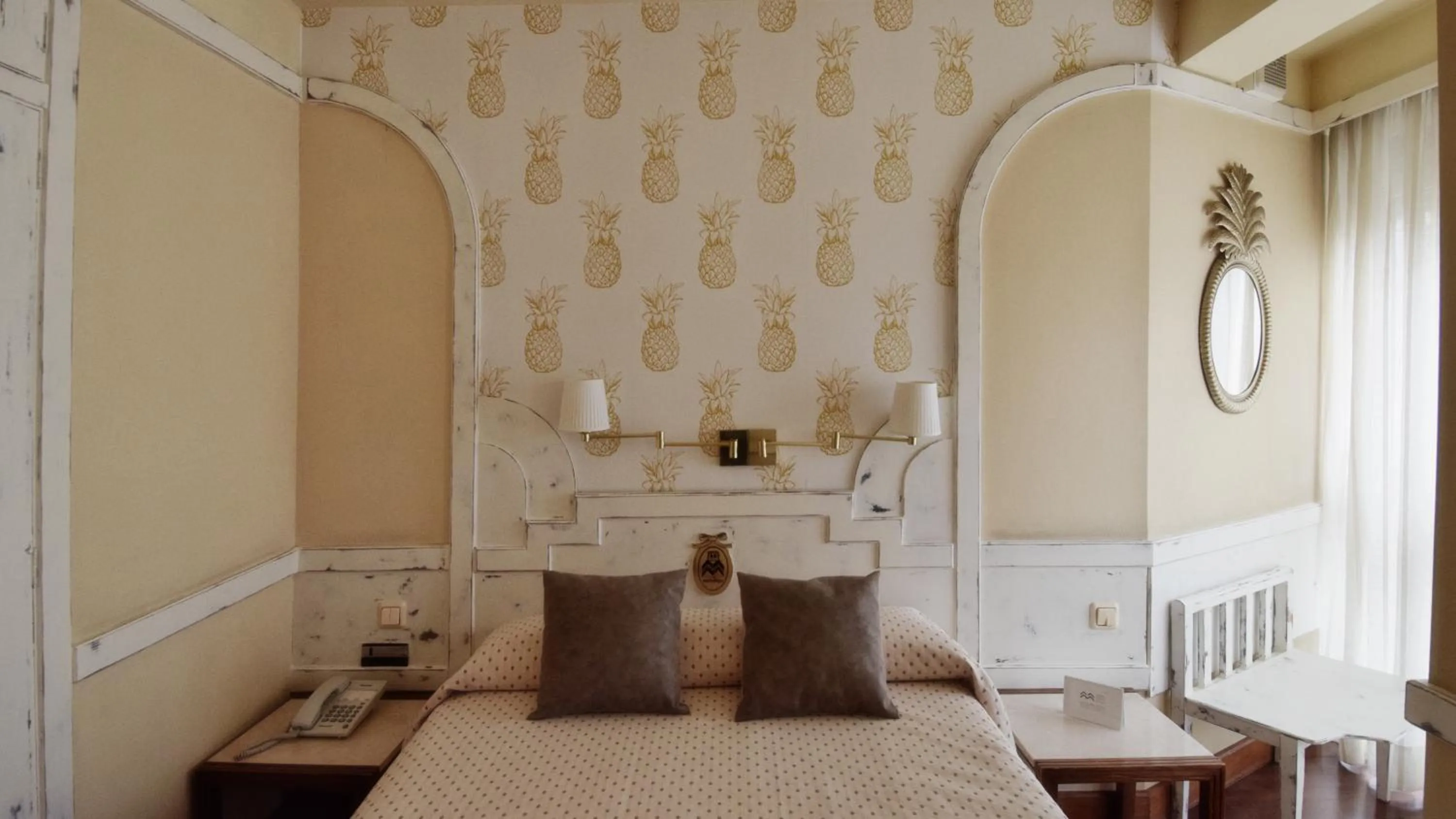 Photo of the whole room, Bed in Hotel Maria Luisa