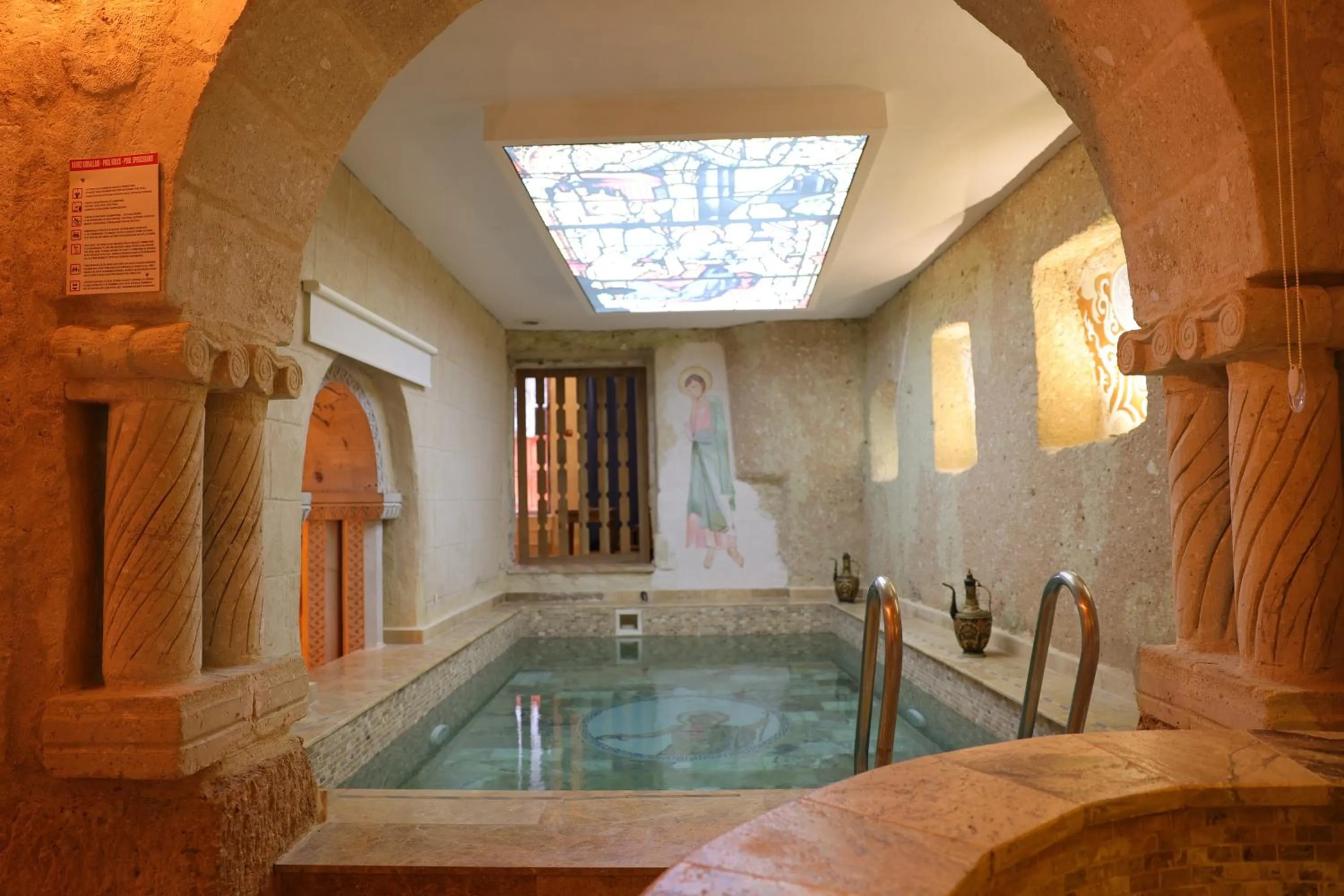 Swimming pool in The Calypso Cave