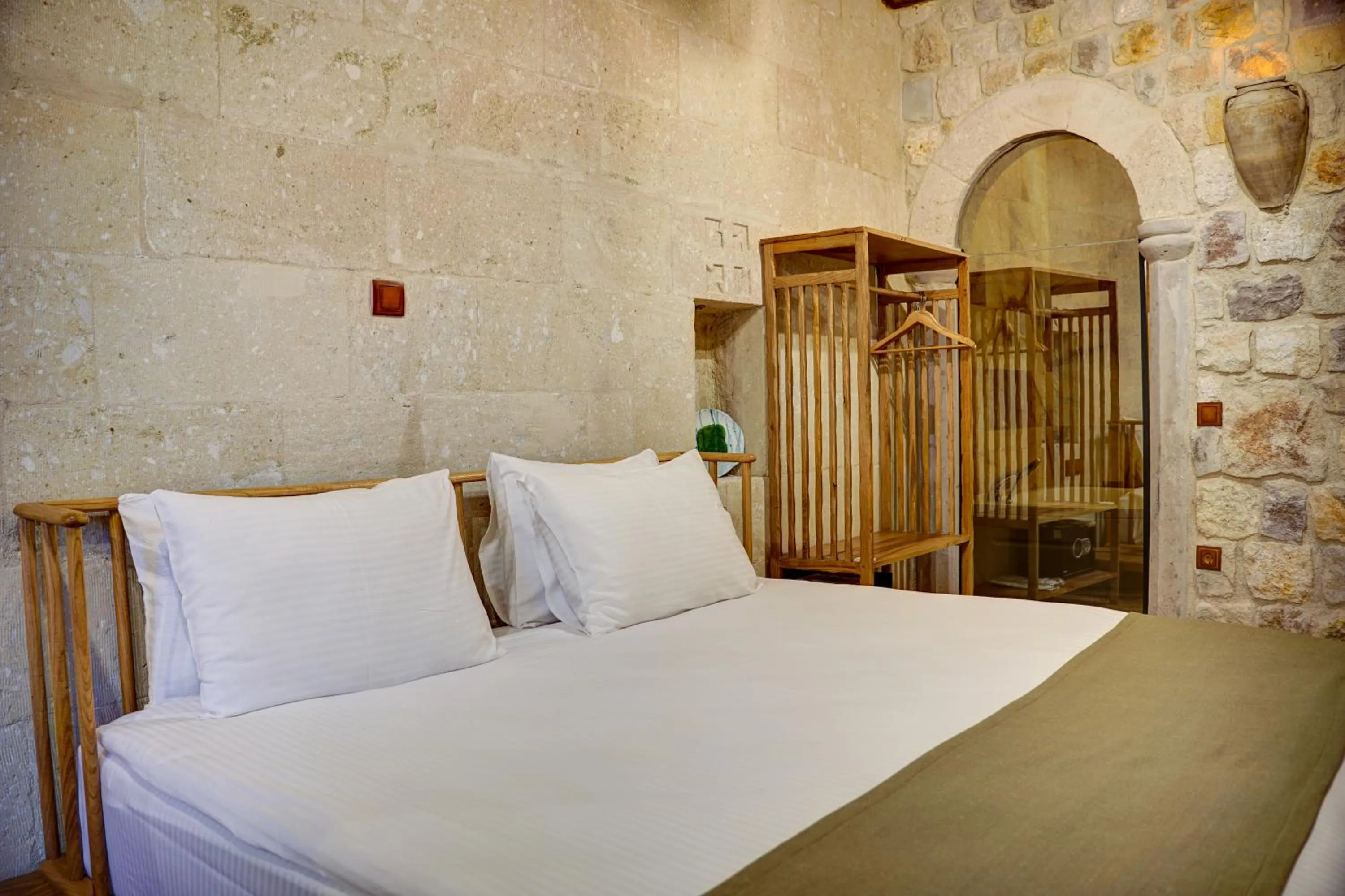 Bed in The Calypso Cave