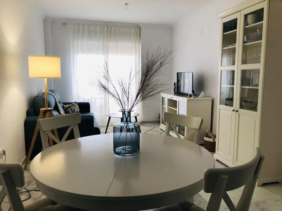 Communal lounge/ TV room in Sanlúcar Playa de las Piletas