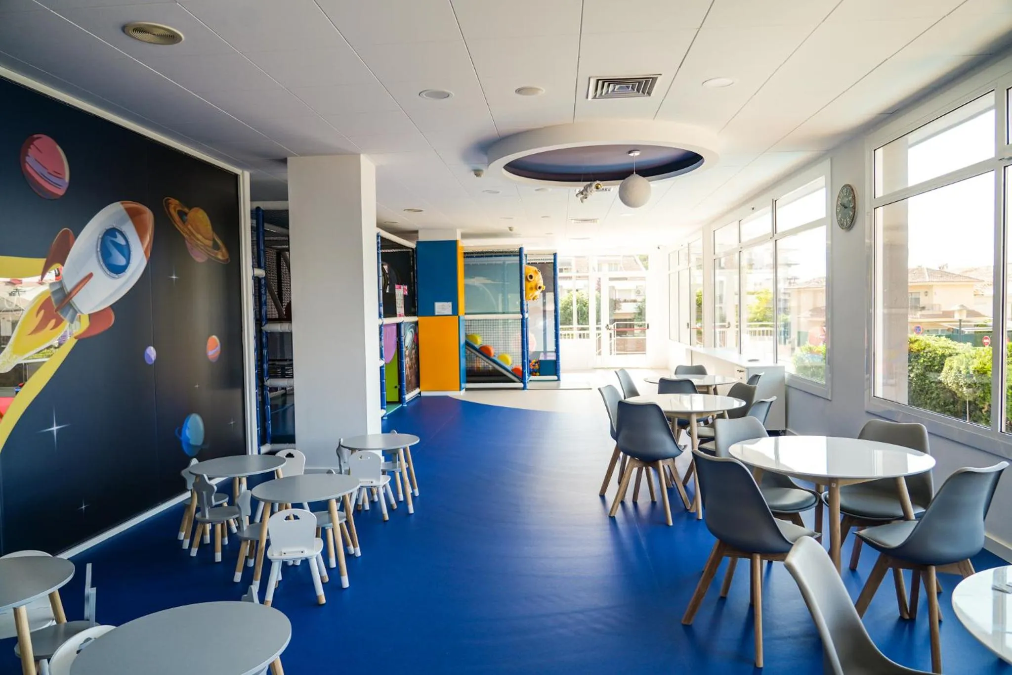 Kids's club in htop Olympic #htopEnjoy