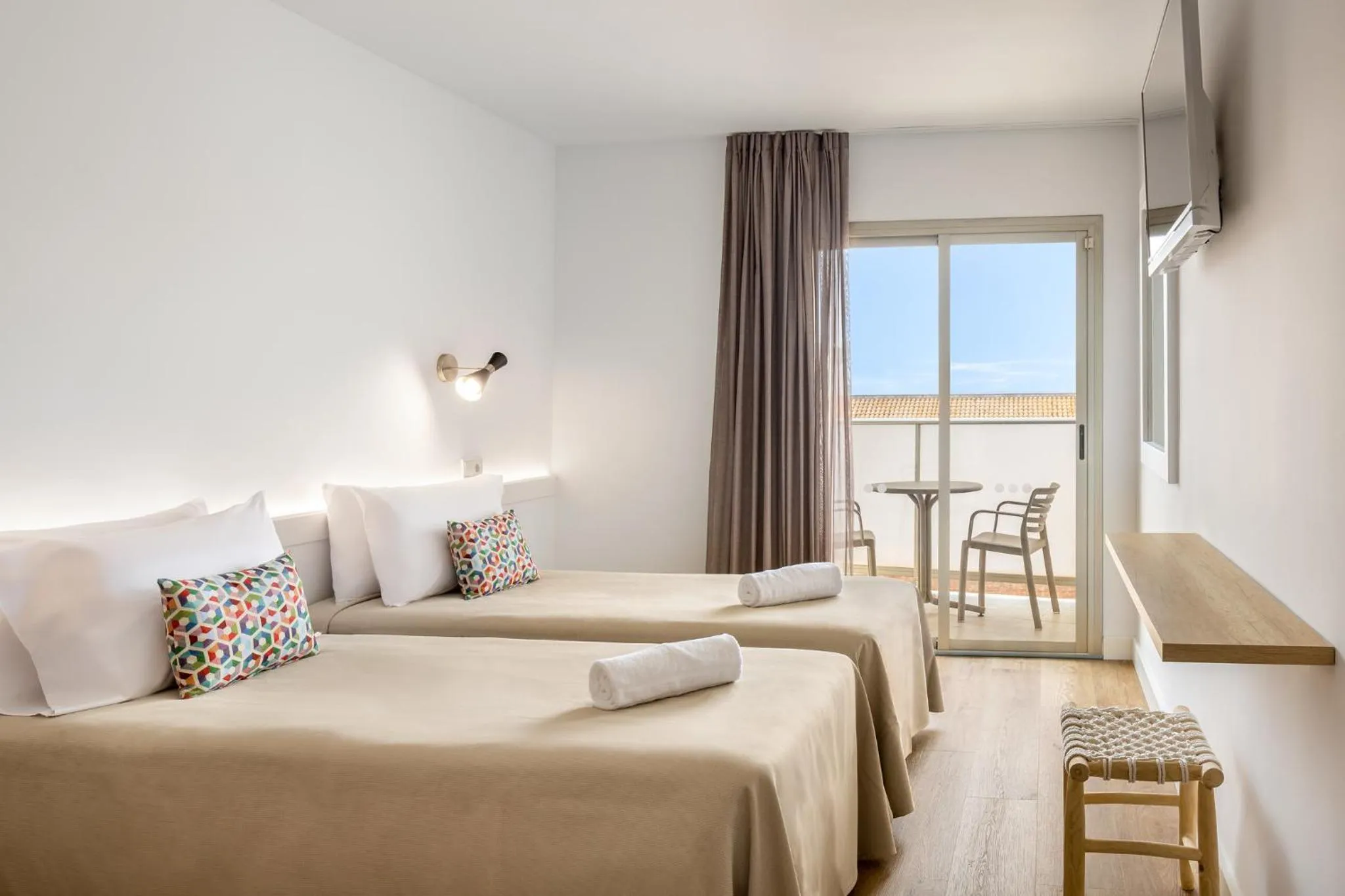 Other, Bed in htop Royal Beach