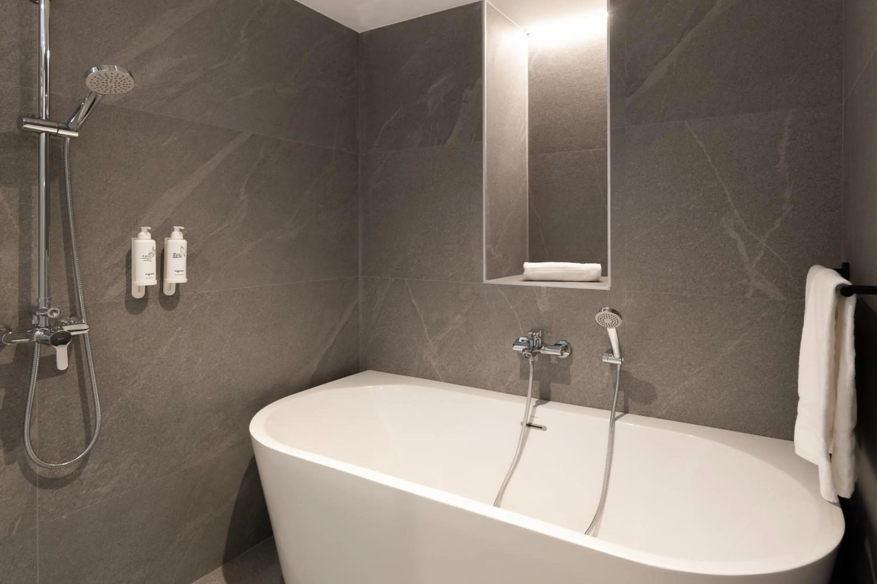 Shower, Bathroom in htop Royal Beach