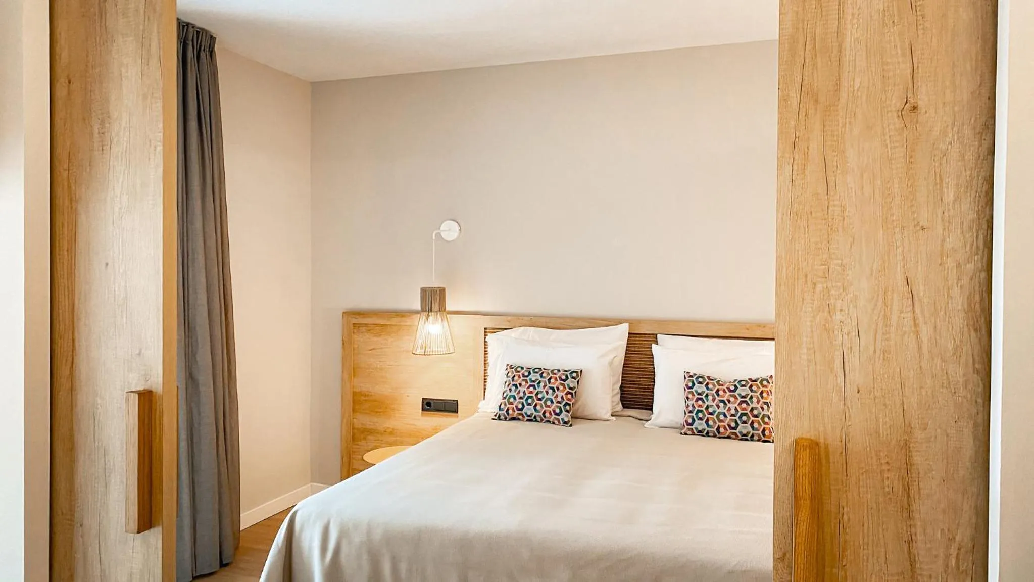 Bed in htop Royal Beach