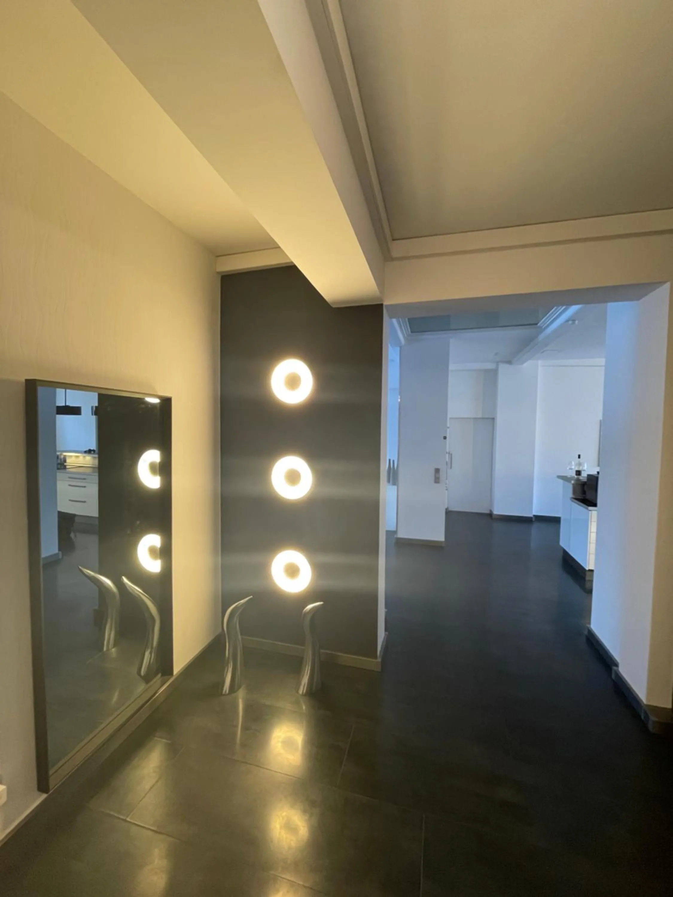 Facade/entrance in TruRetreats Design Loft für 8 Personen I Riesige Küche I eCharger I 65z SmartTV I 150qm