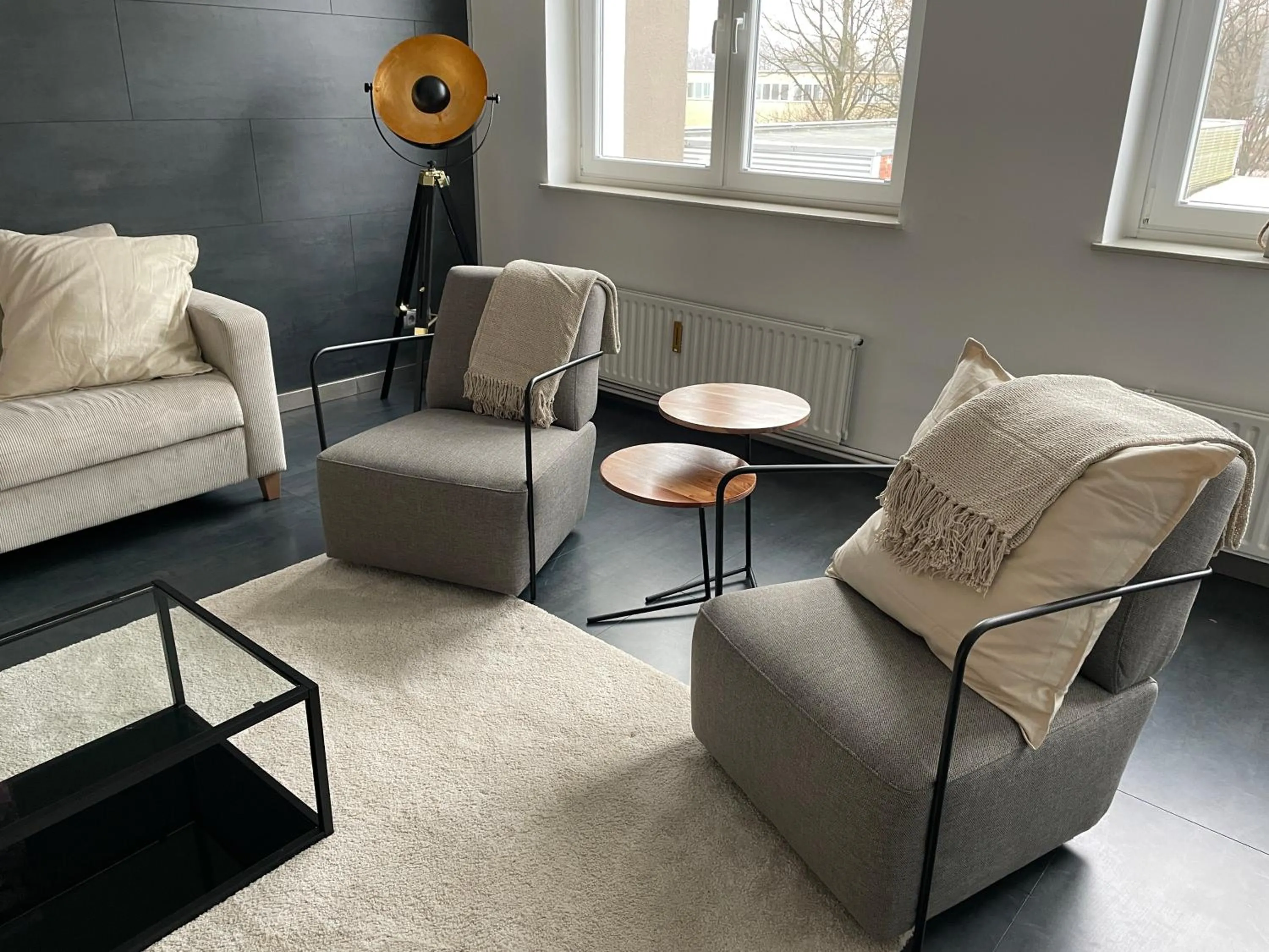 Living room in TruRetreats Design Loft für 8 Personen I Riesige Küche I eCharger I 65z SmartTV I 150qm