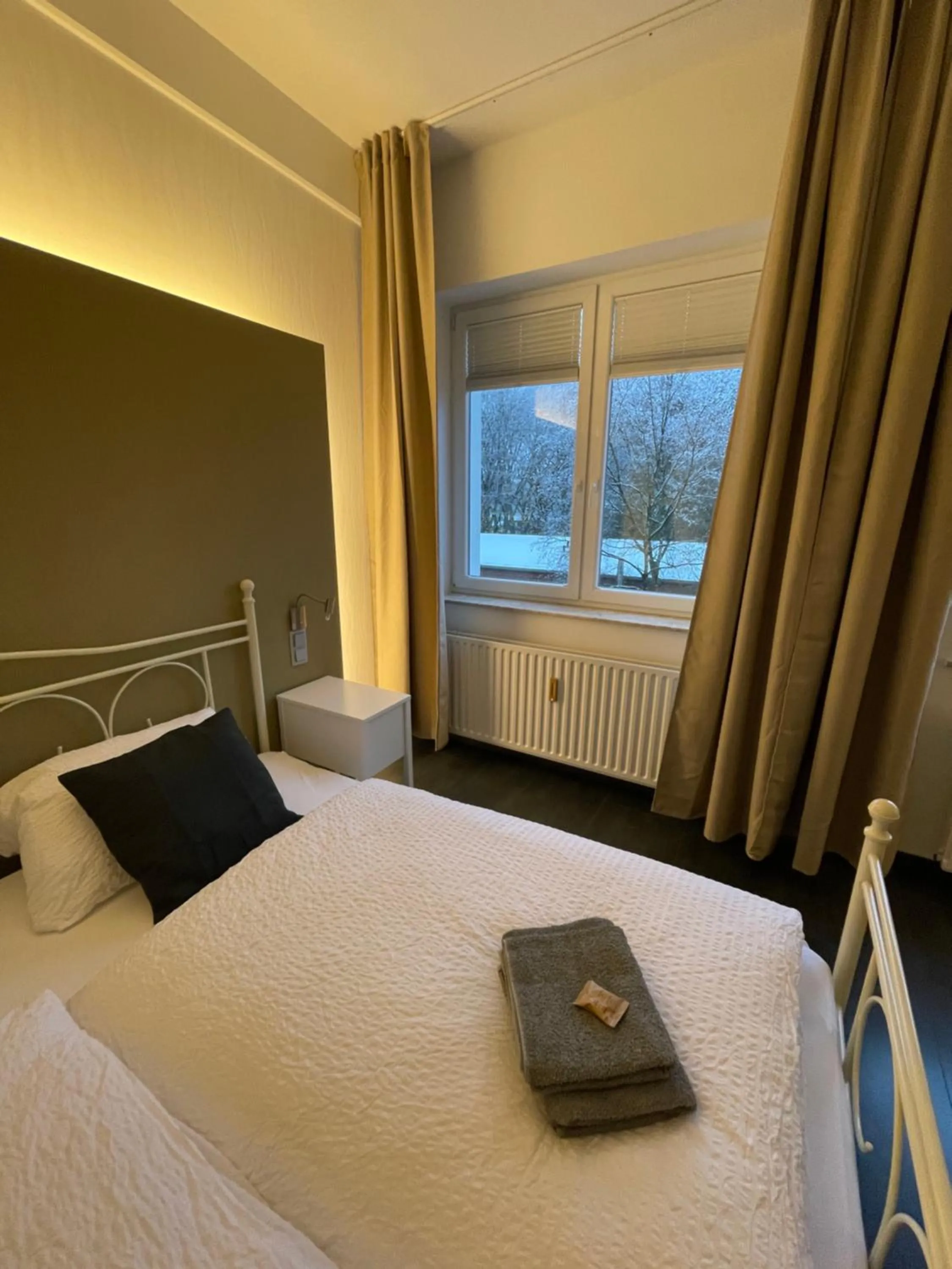 Bed in TruRetreats Design Loft für 8 Personen I Riesige Küche I eCharger I 65z SmartTV I 150qm