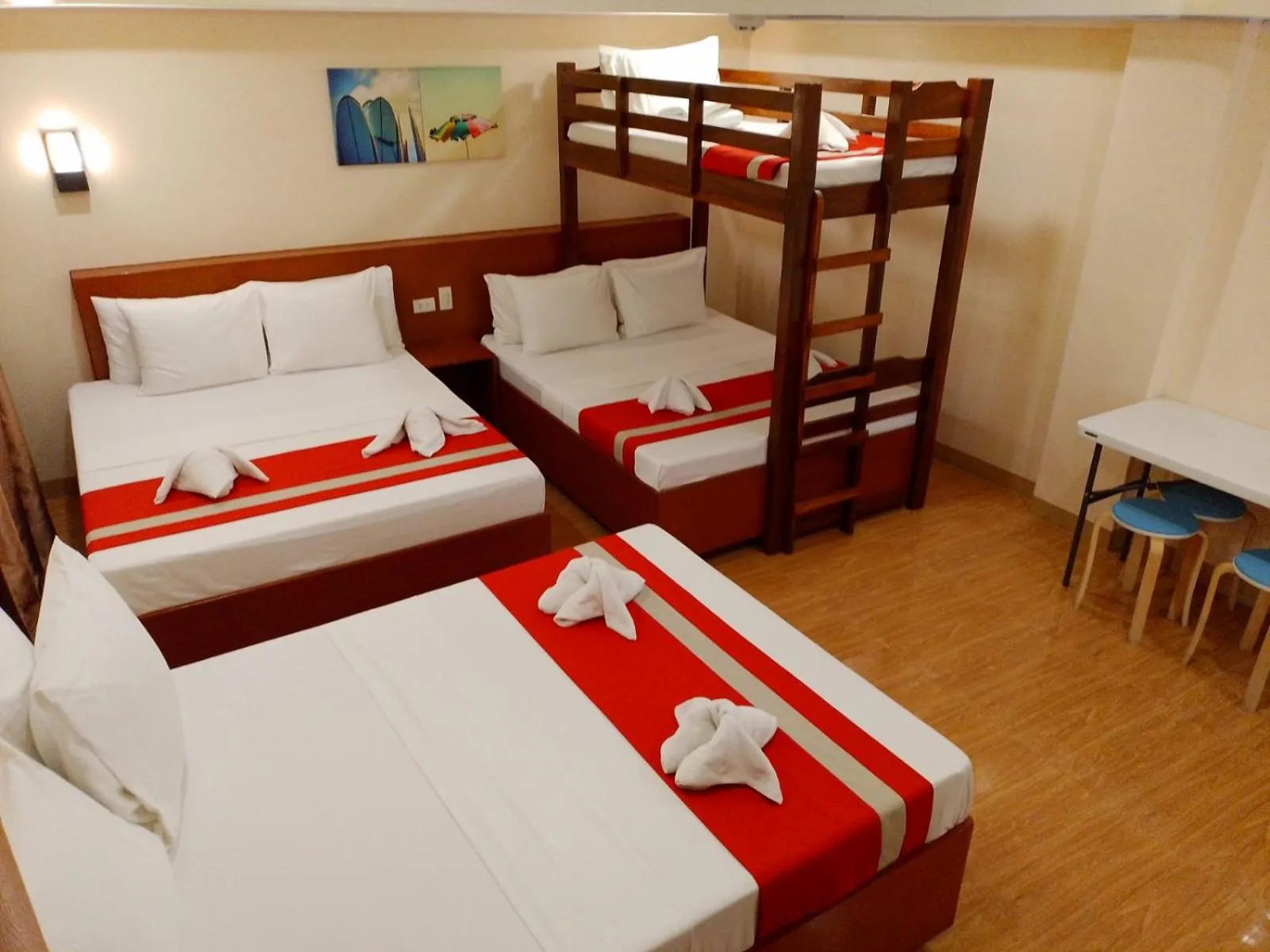 Bedroom, Bed in Dy Heritage Suites