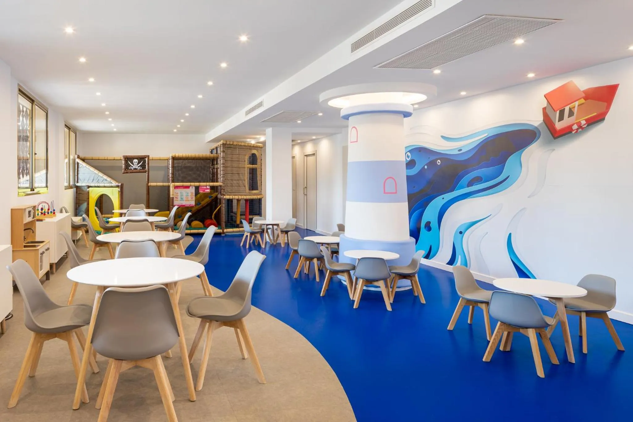 Game Room in htop Calella Palace & SPA 4Sup #htopFun