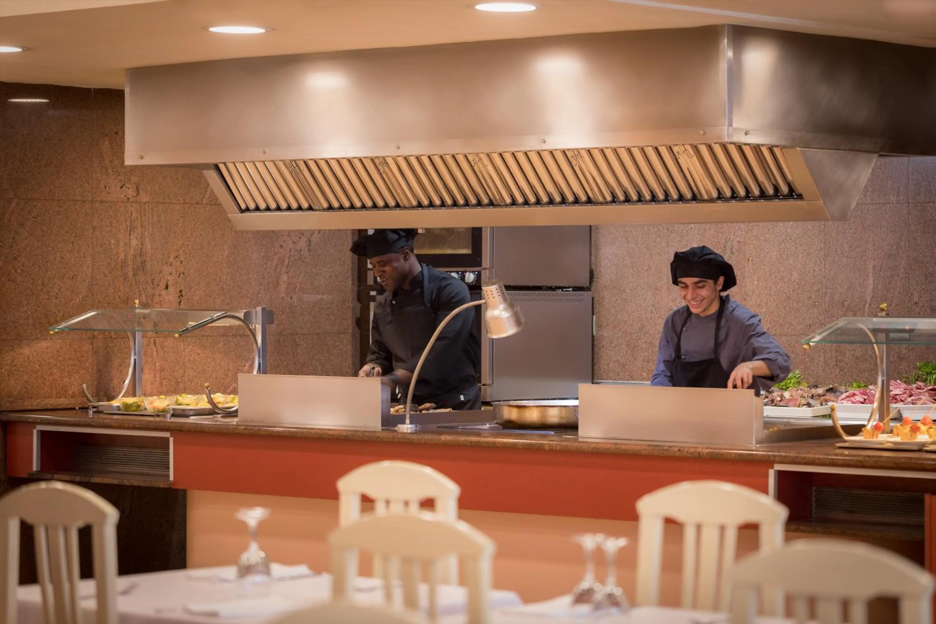 Staff in htop Calella Palace & SPA 4Sup #htopFun