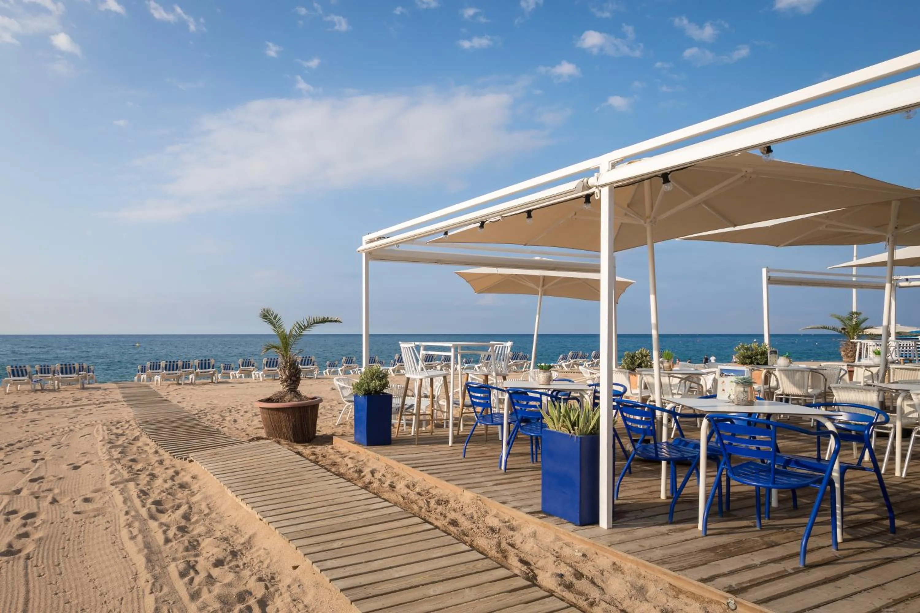 Restaurant/places to eat in htop Calella Palace & SPA 4Sup #htopFun