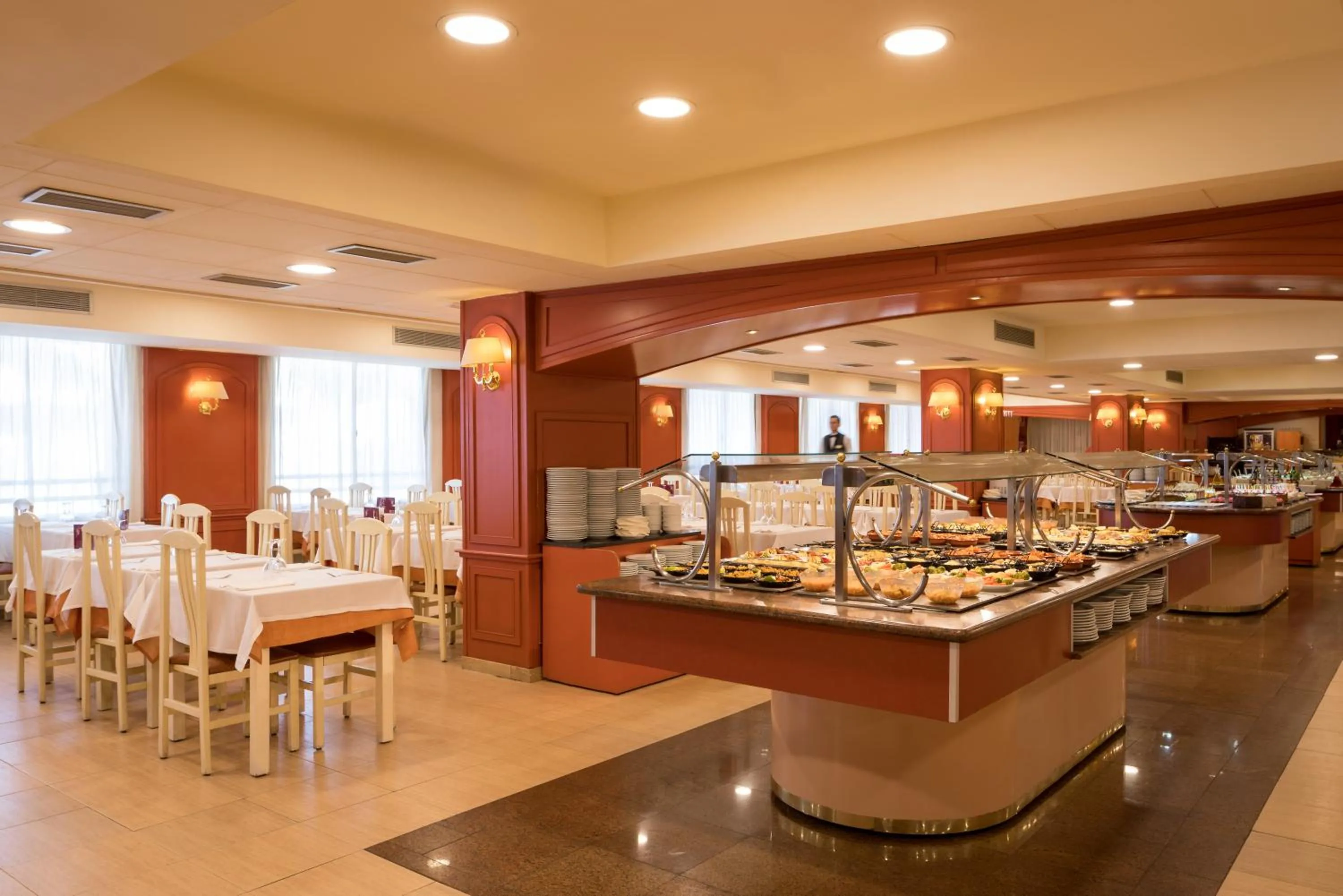 Staff in htop Calella Palace & SPA 4Sup #htopFun