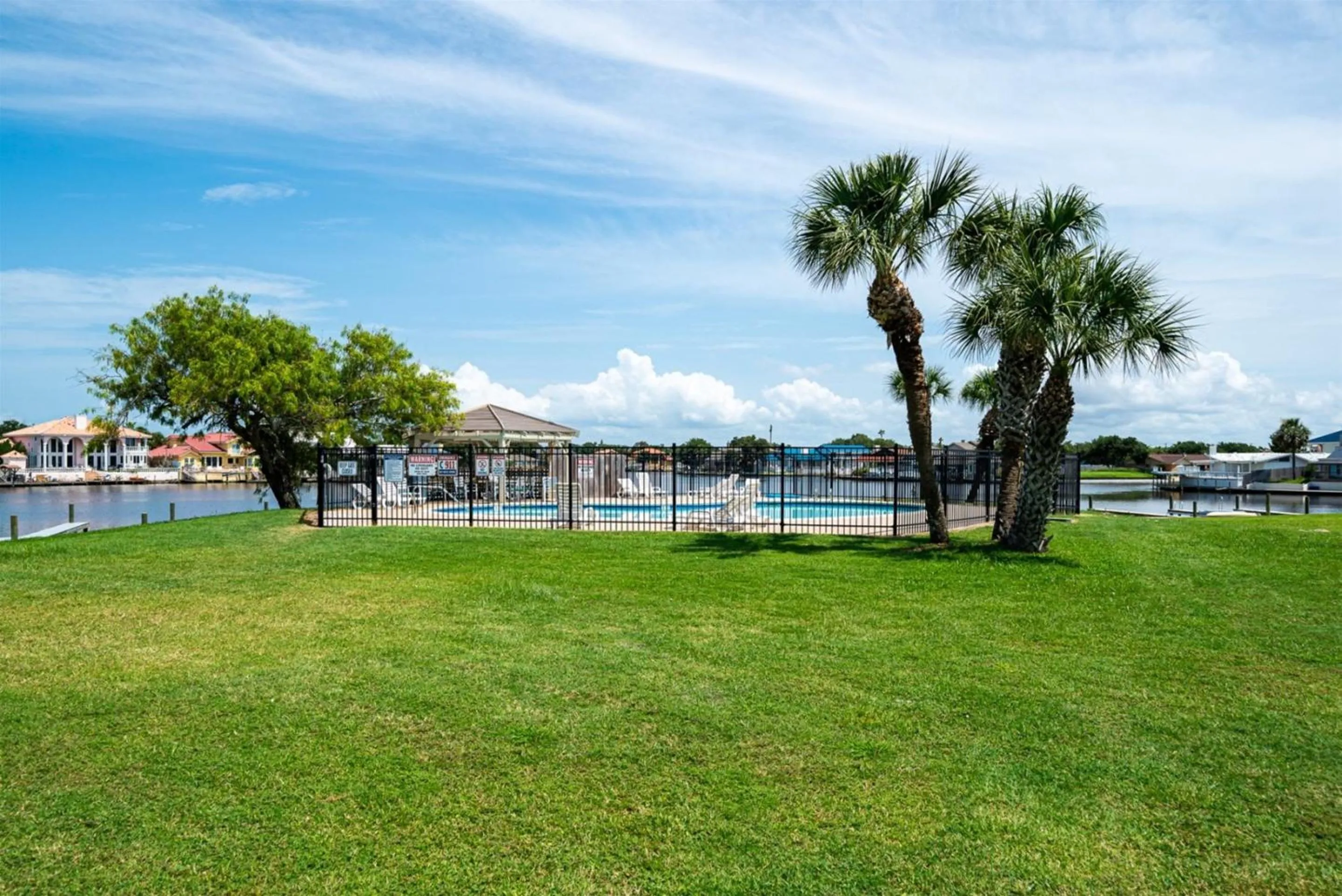Property building in BoHo by the Bay