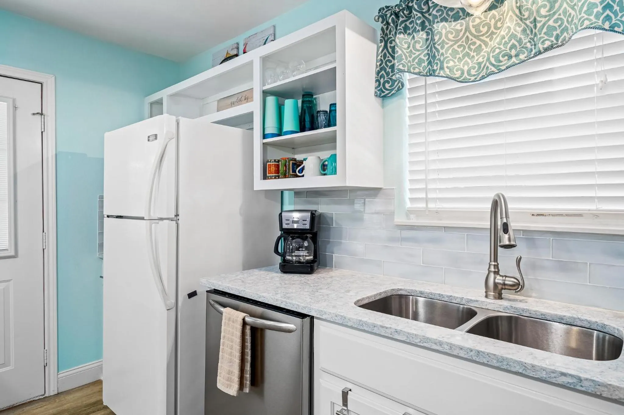 Property building in Lunasea Haven