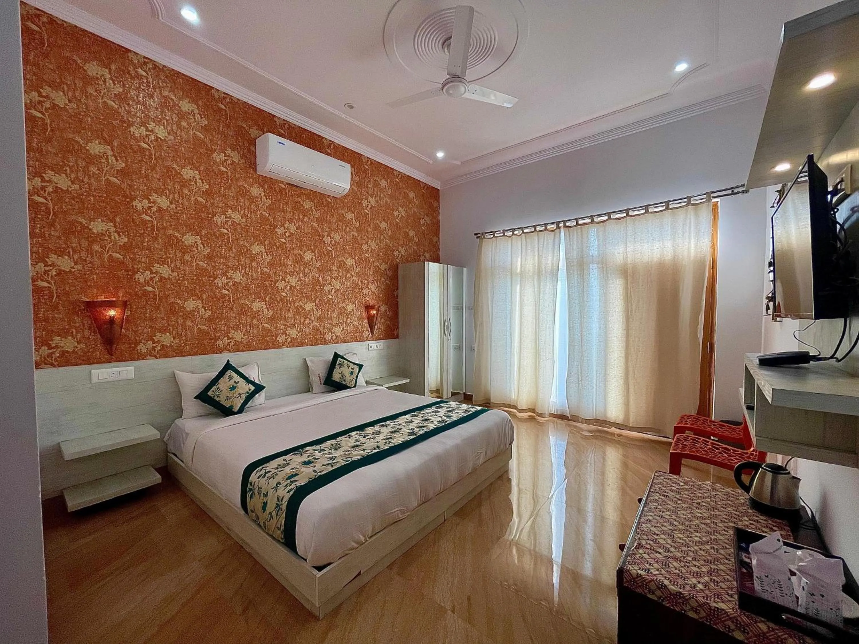 Bedroom, Bed in La Curcuma Luxury Homestay
