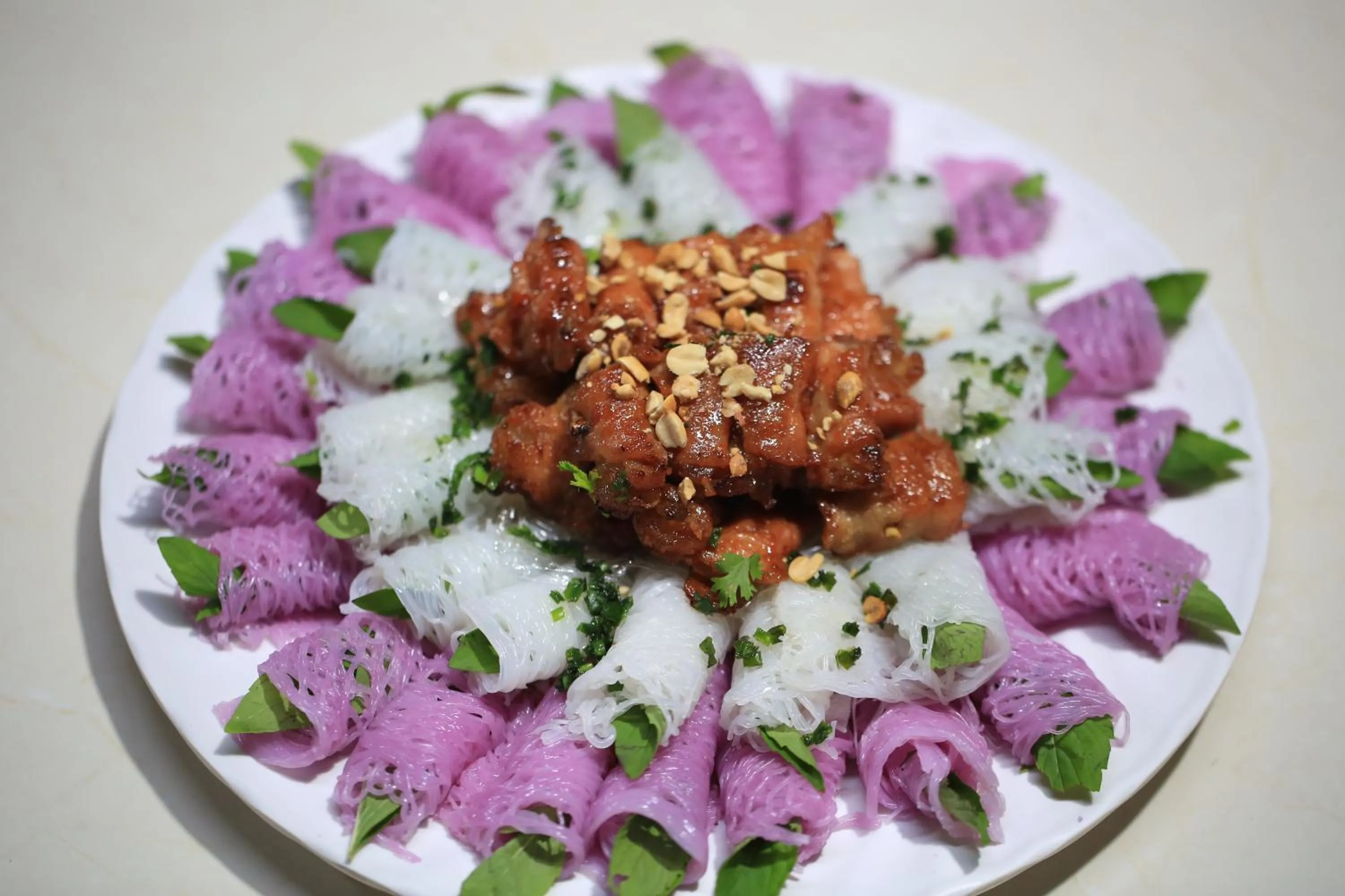 Restaurant/places to eat in Vamxang Rustic Home