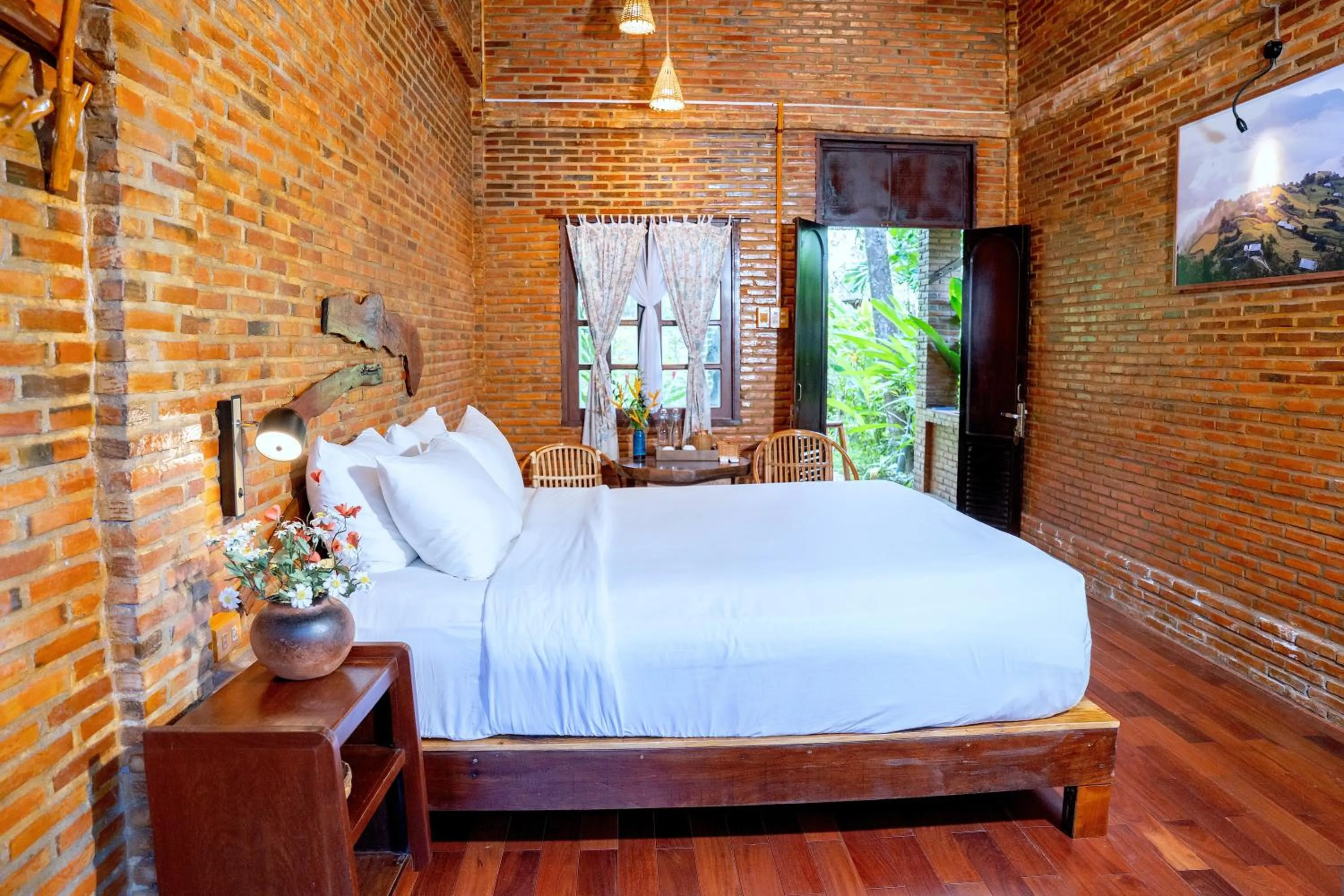 Property building, Bed in Vamxang Rustic Home