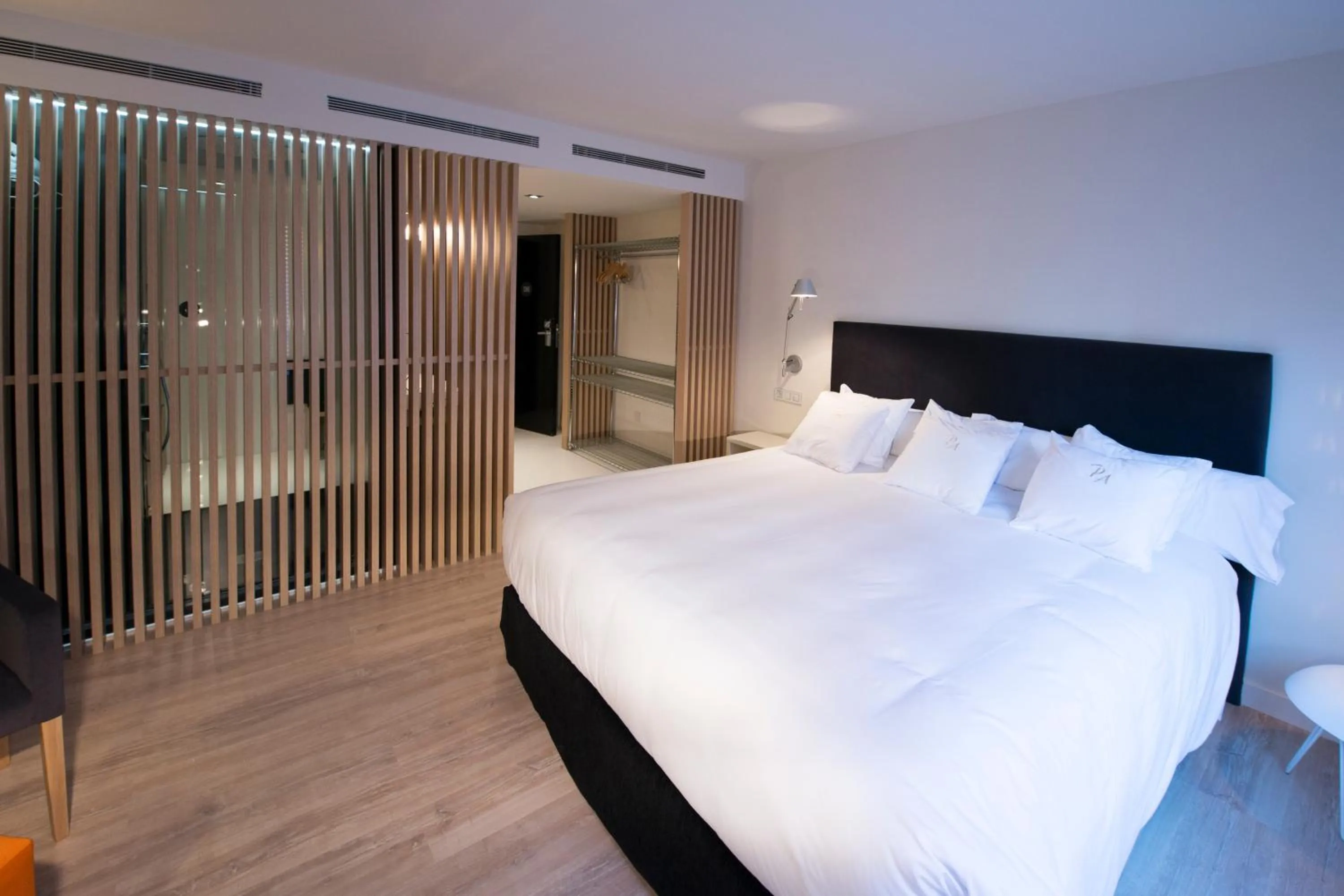 Bed in Hotel Mirador de Chamartín