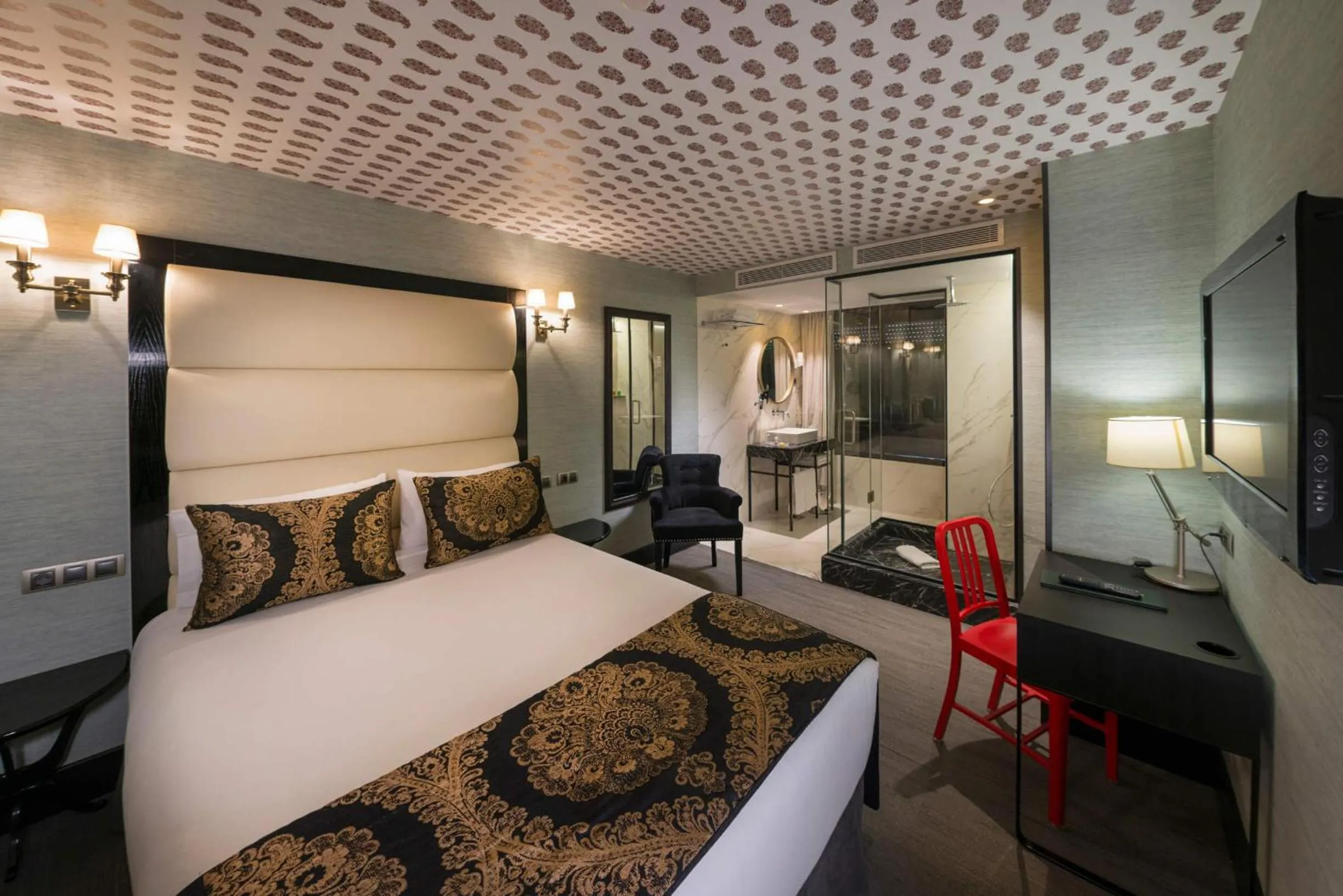 Bed in Hotel Mirador de Chamartín