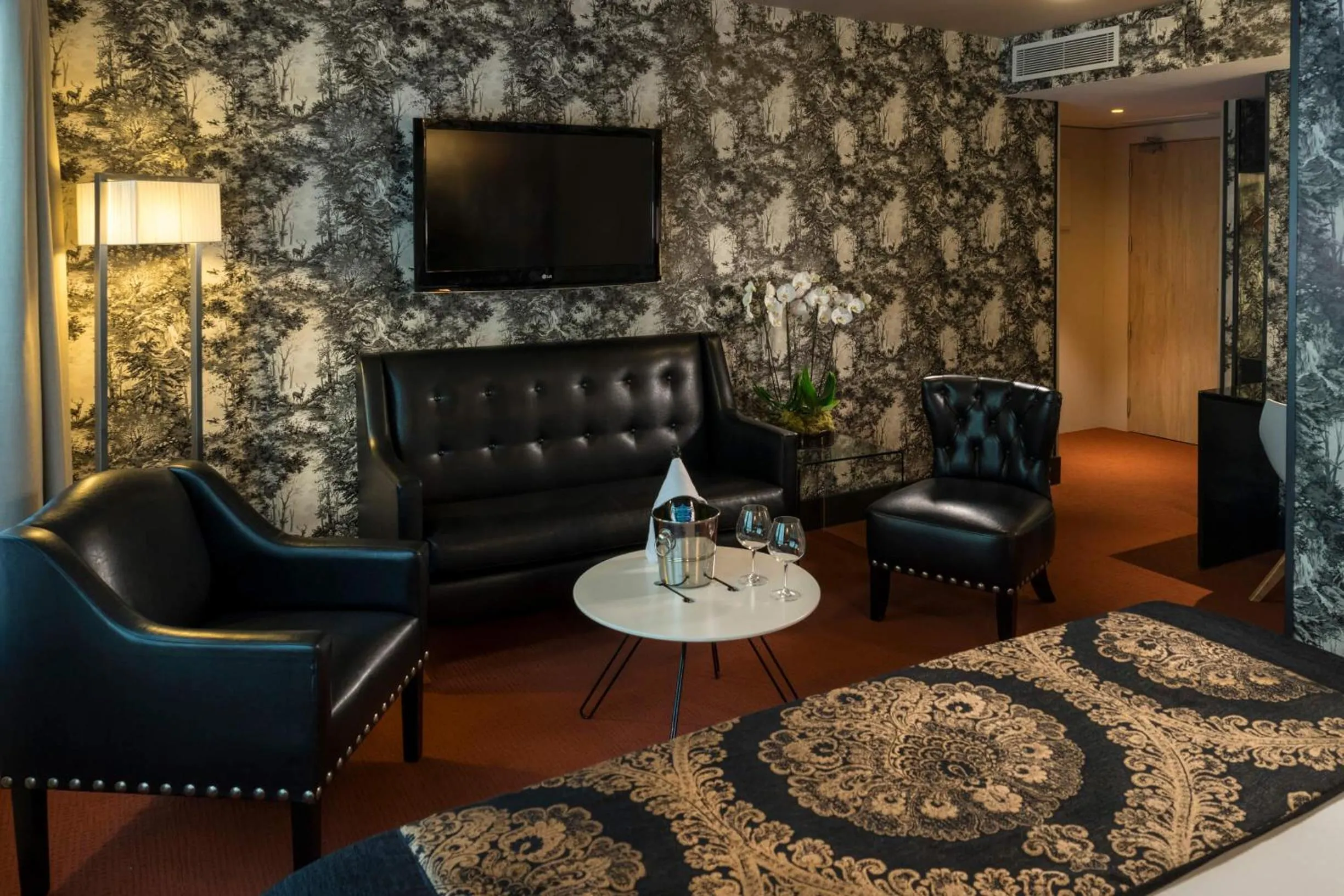 Photo of the whole room, Bed in Hotel Mirador de Chamartín