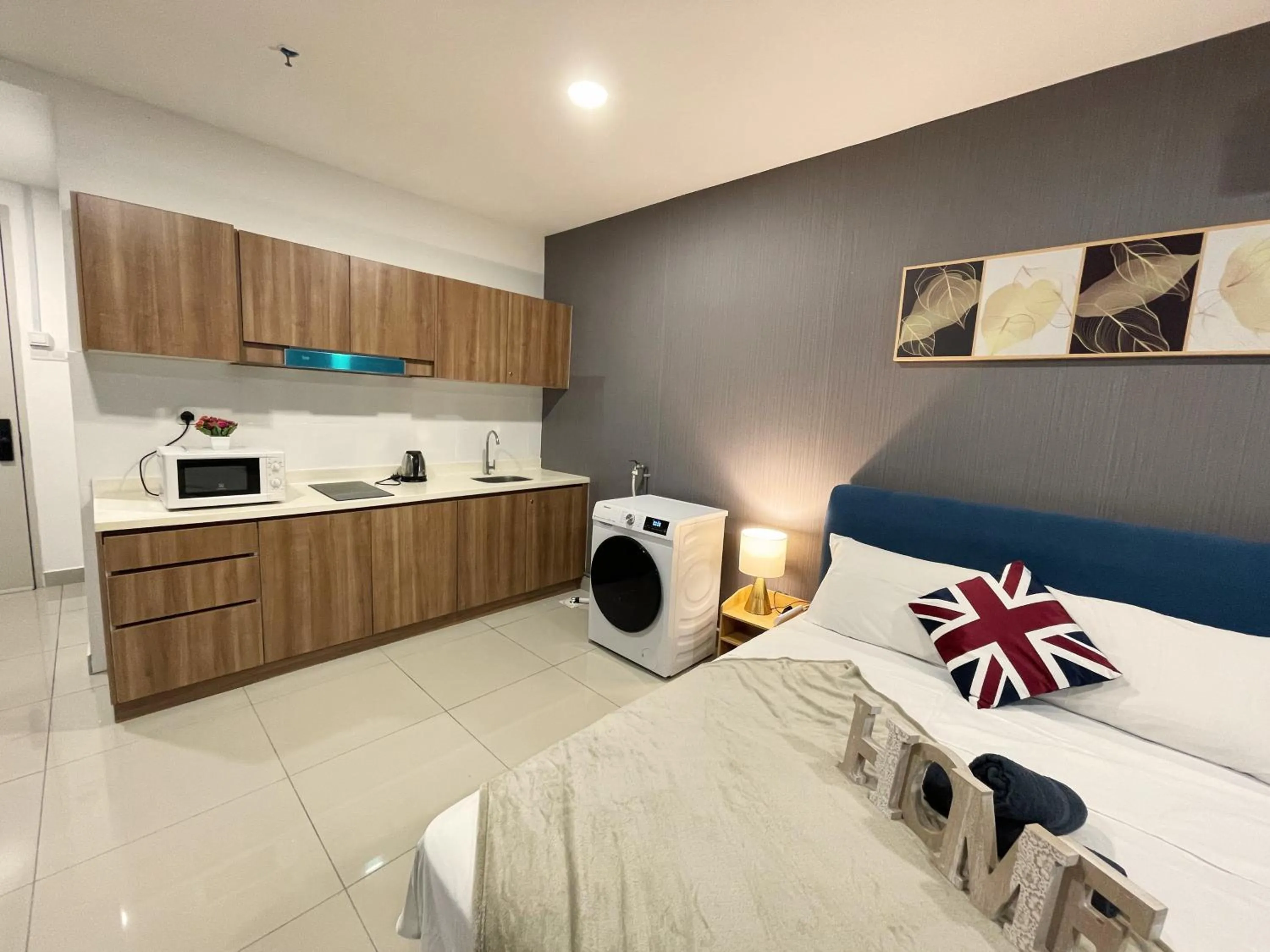 Bed in Pacific Tower Petaling Jaya Near Jaya One, University Malaya, Columbia Hospital By My Homez