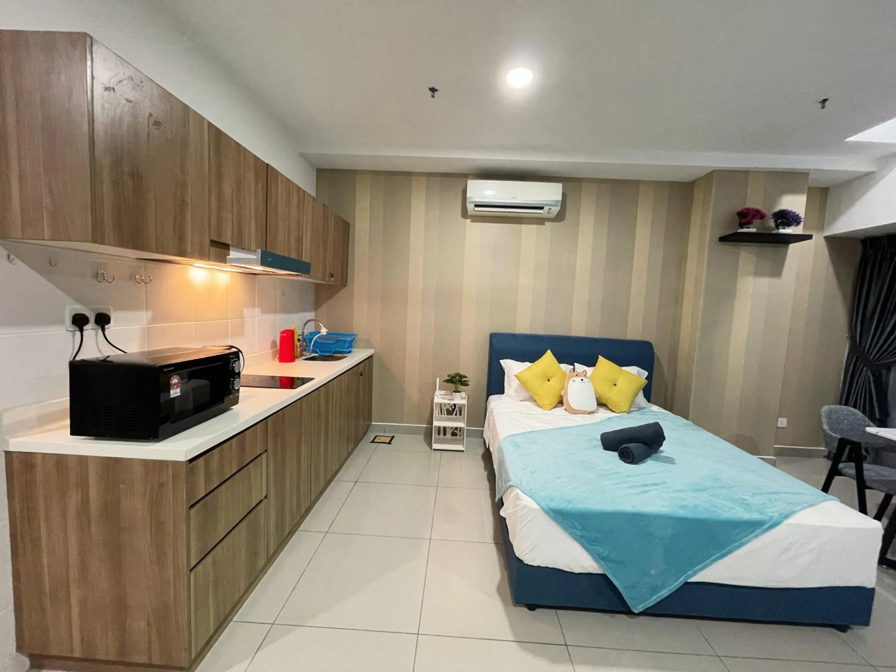 Bed in Pacific Tower Petaling Jaya Near Jaya One, University Malaya, Columbia Hospital By My Homez