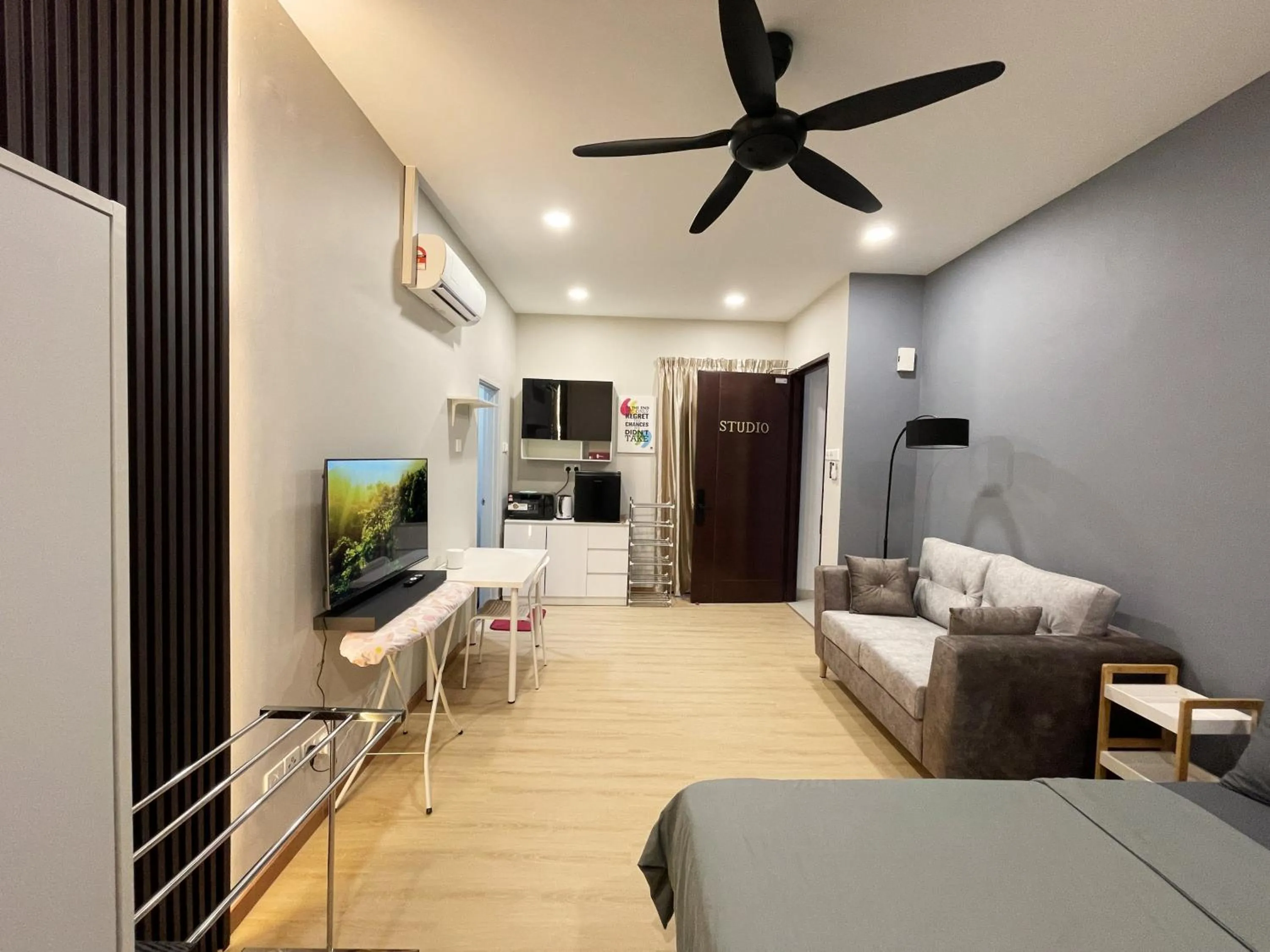 Communal lounge/ TV room in Pacific Tower Petaling Jaya Near Jaya One, University Malaya, Columbia Hospital By My Homez