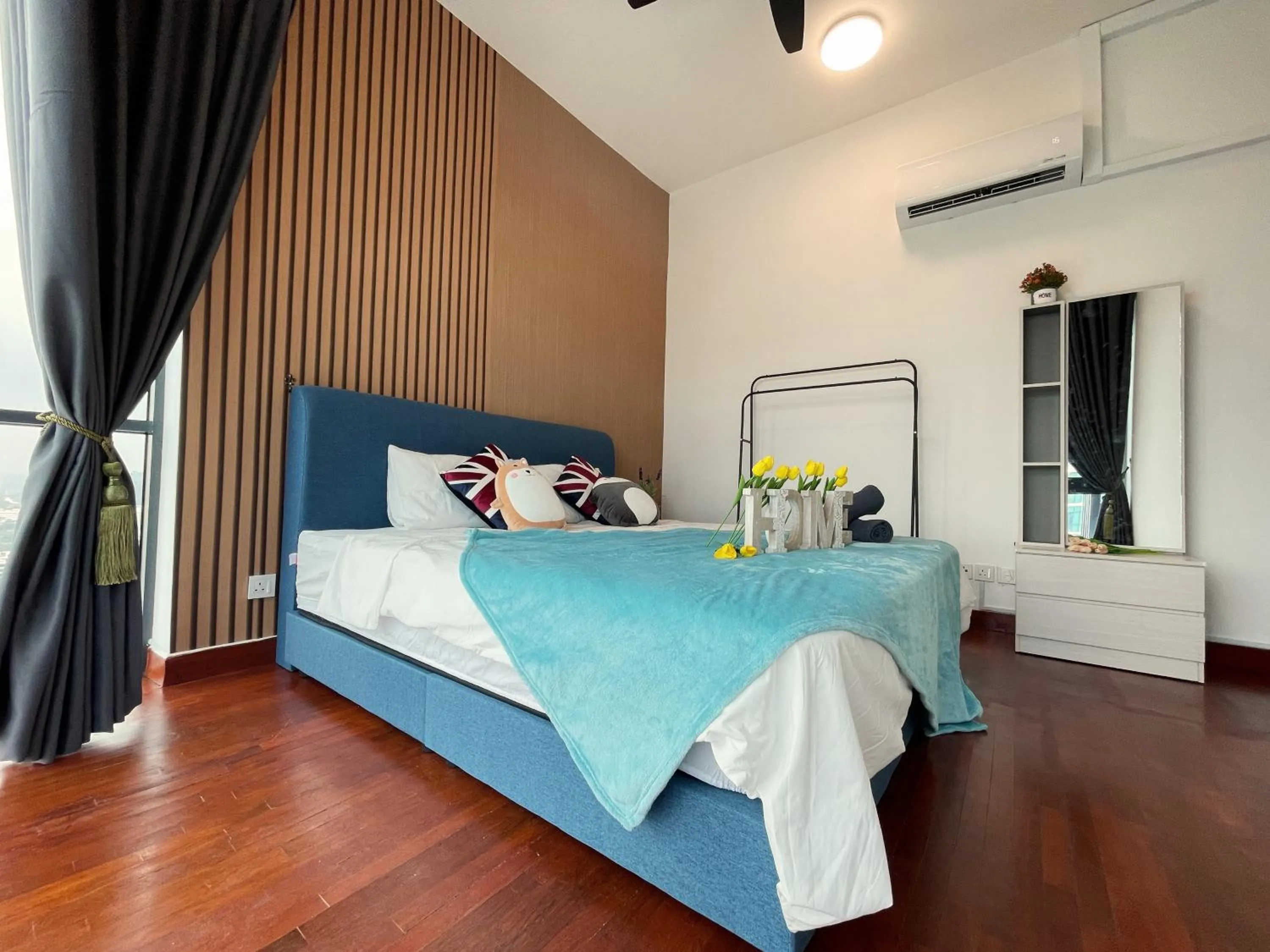 Bed in Pacific Tower Petaling Jaya Near Jaya One, University Malaya, Columbia Hospital By My Homez