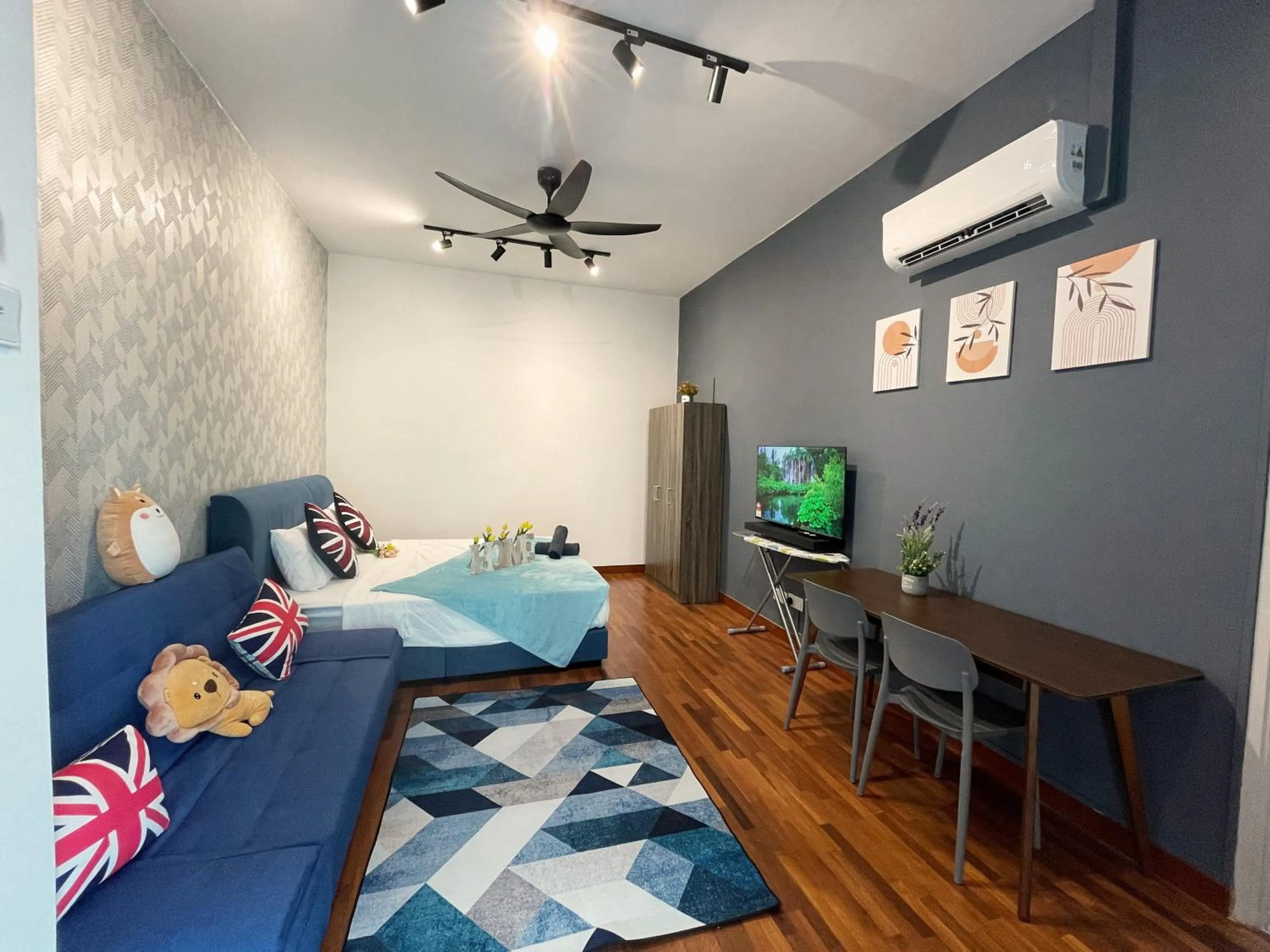 Bed in Pacific Tower Petaling Jaya Near Jaya One, University Malaya, Columbia Hospital By My Homez