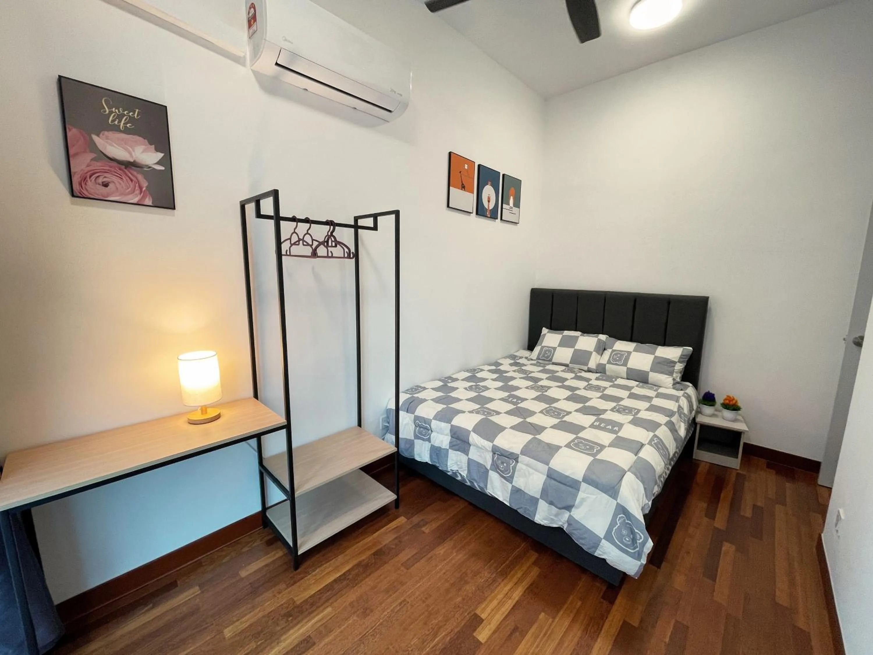 Bed in Pacific Tower Petaling Jaya Near Jaya One, University Malaya, Columbia Hospital By My Homez