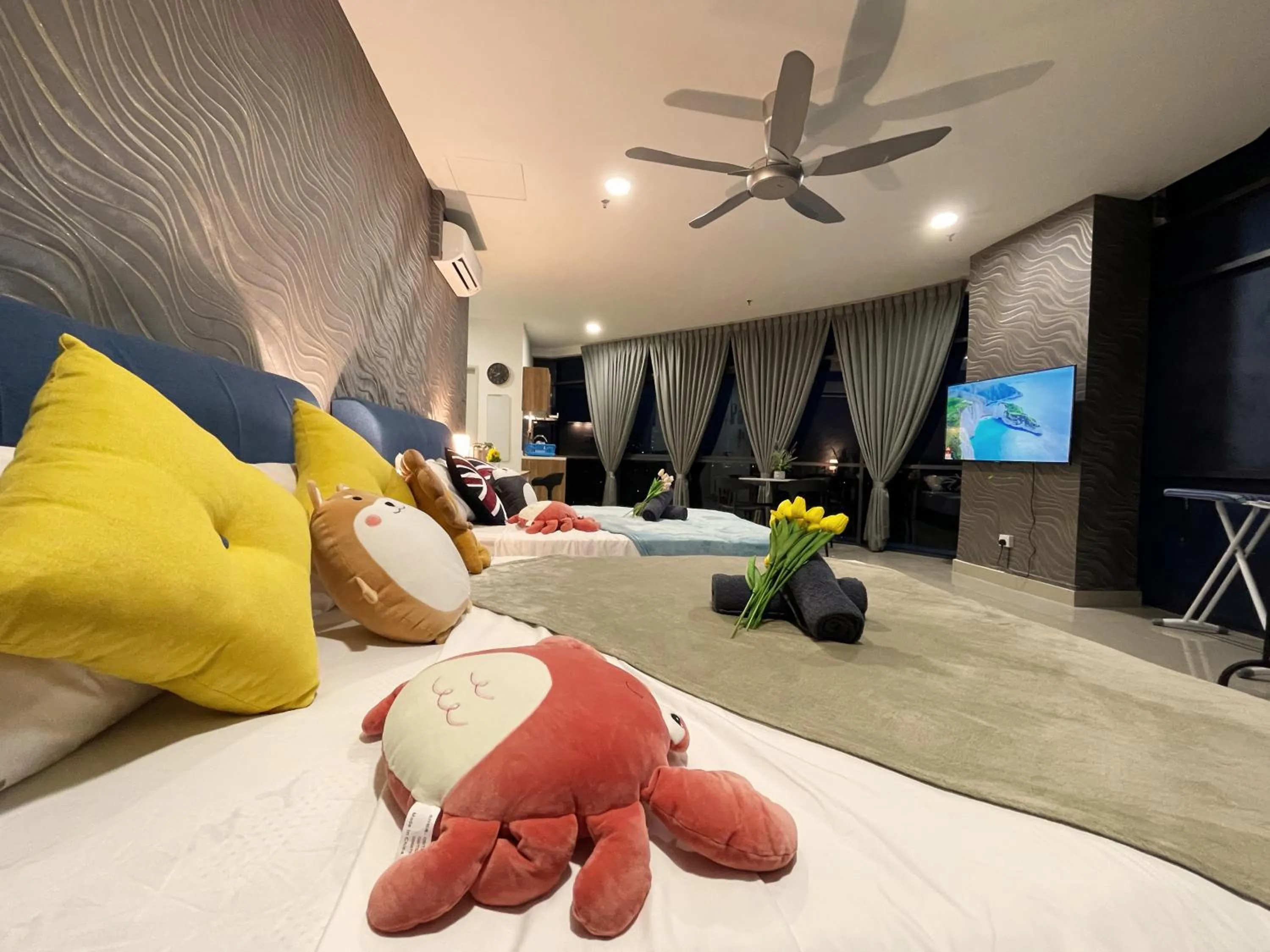 Bed in Pacific Tower Petaling Jaya Near Jaya One, University Malaya, Columbia Hospital By My Homez