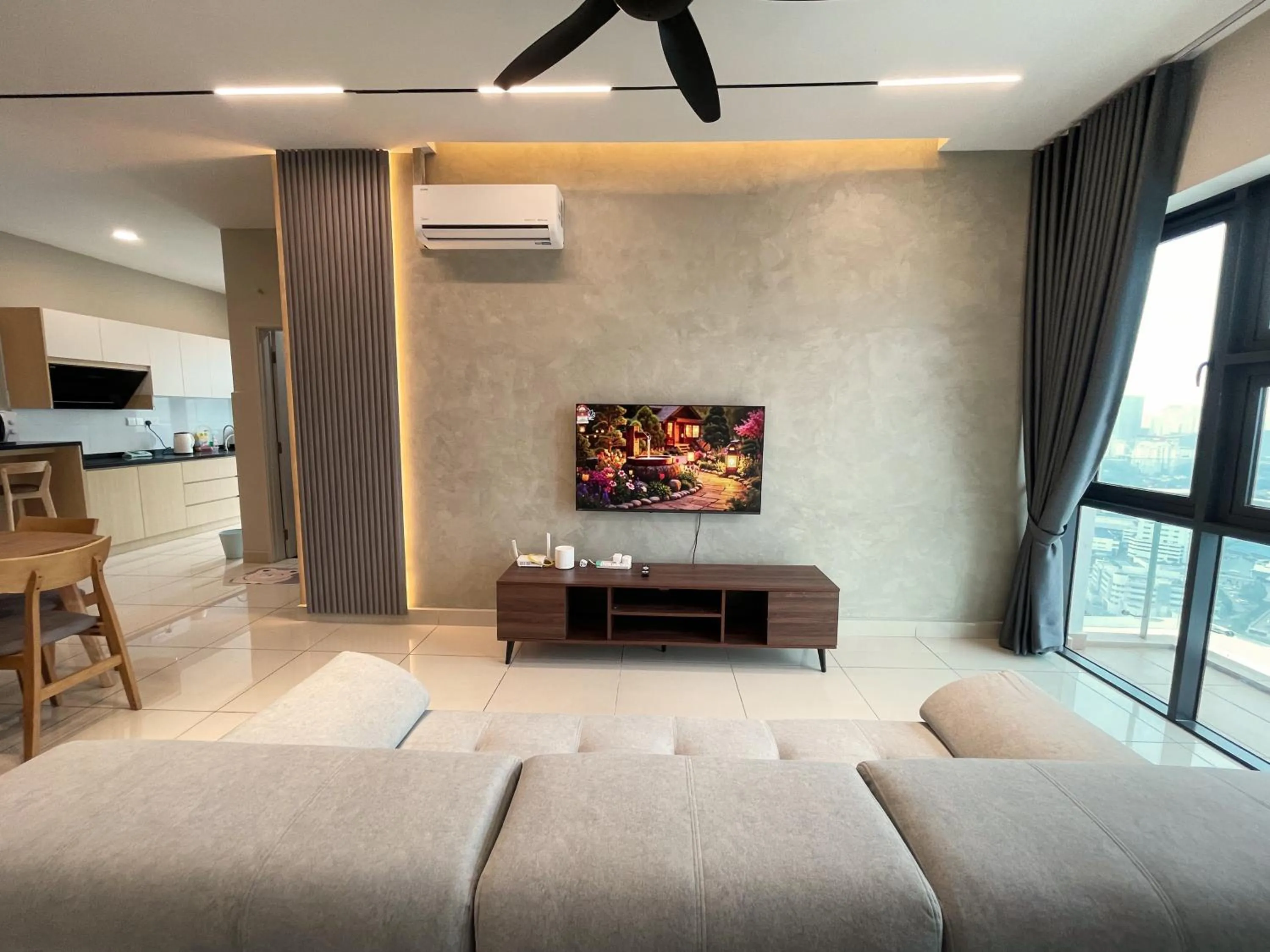 Communal lounge/ TV room, Bed in Pacific Tower Petaling Jaya Near Jaya One, University Malaya, Columbia Hospital By My Homez