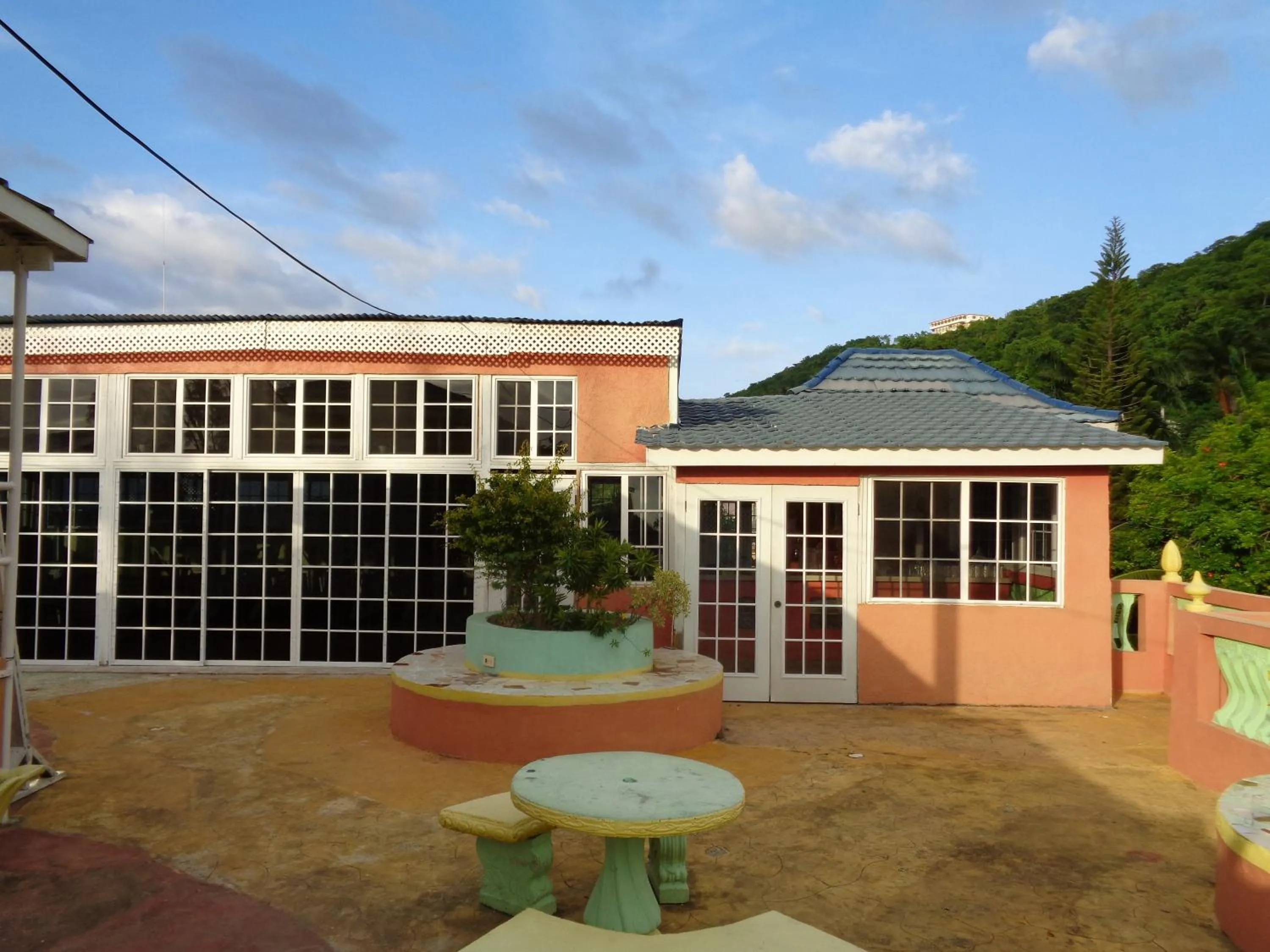 Property building in Tropical Court Hotel