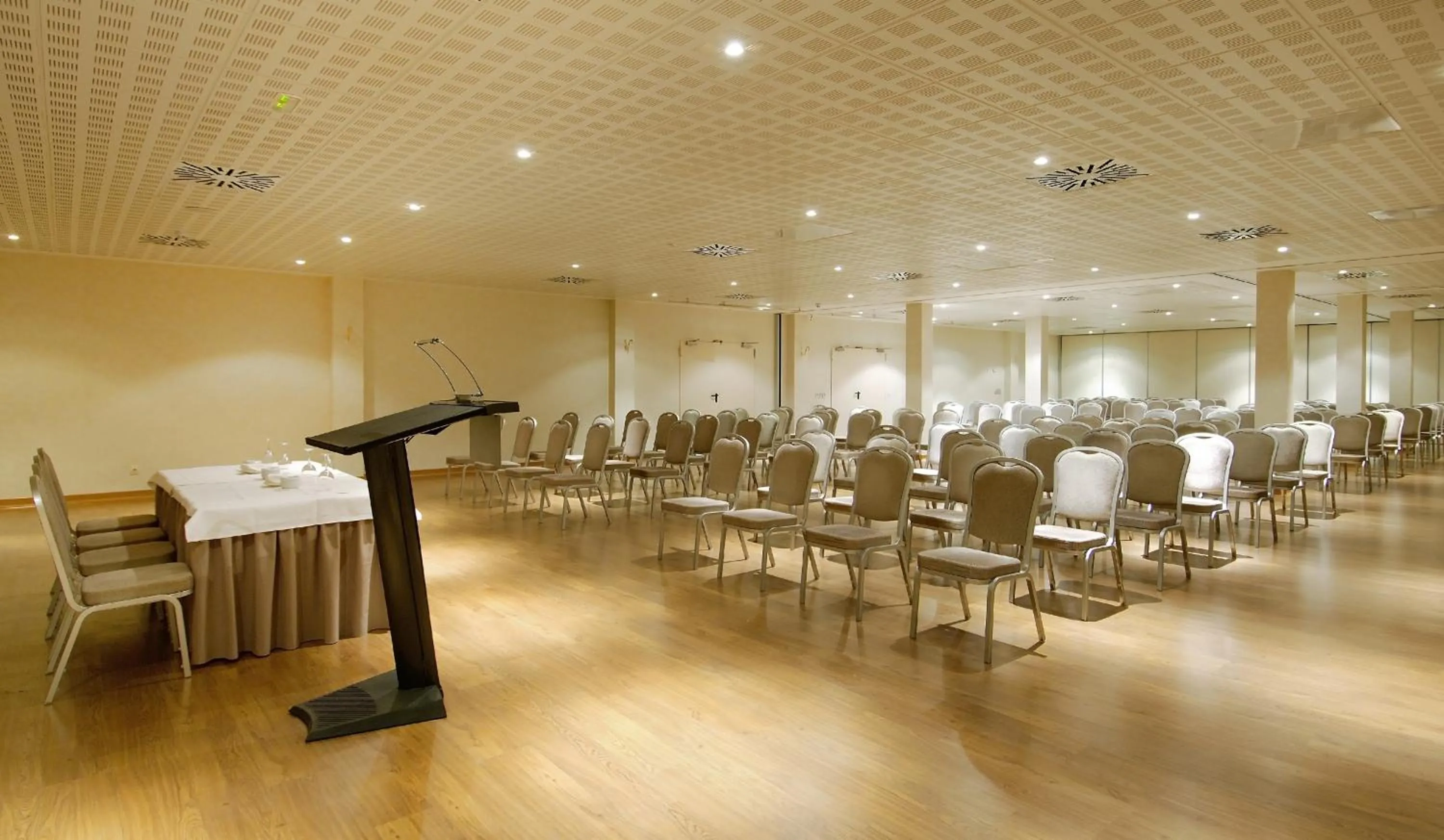 Business facilities in Vincci Selección La Plantación del Sur