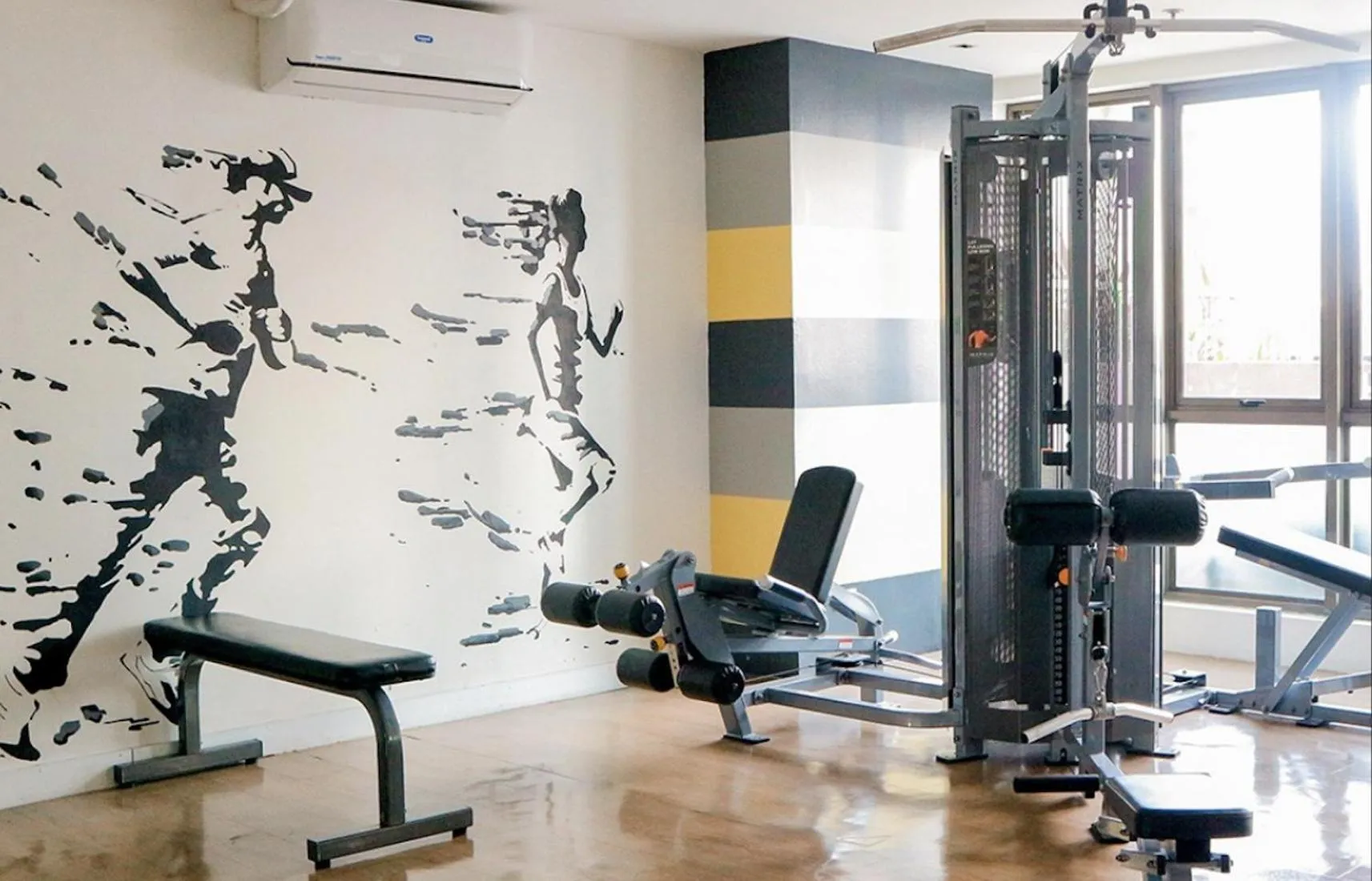 Fitness centre/facilities in Cozy Place with City View at Greenbelt Makati
