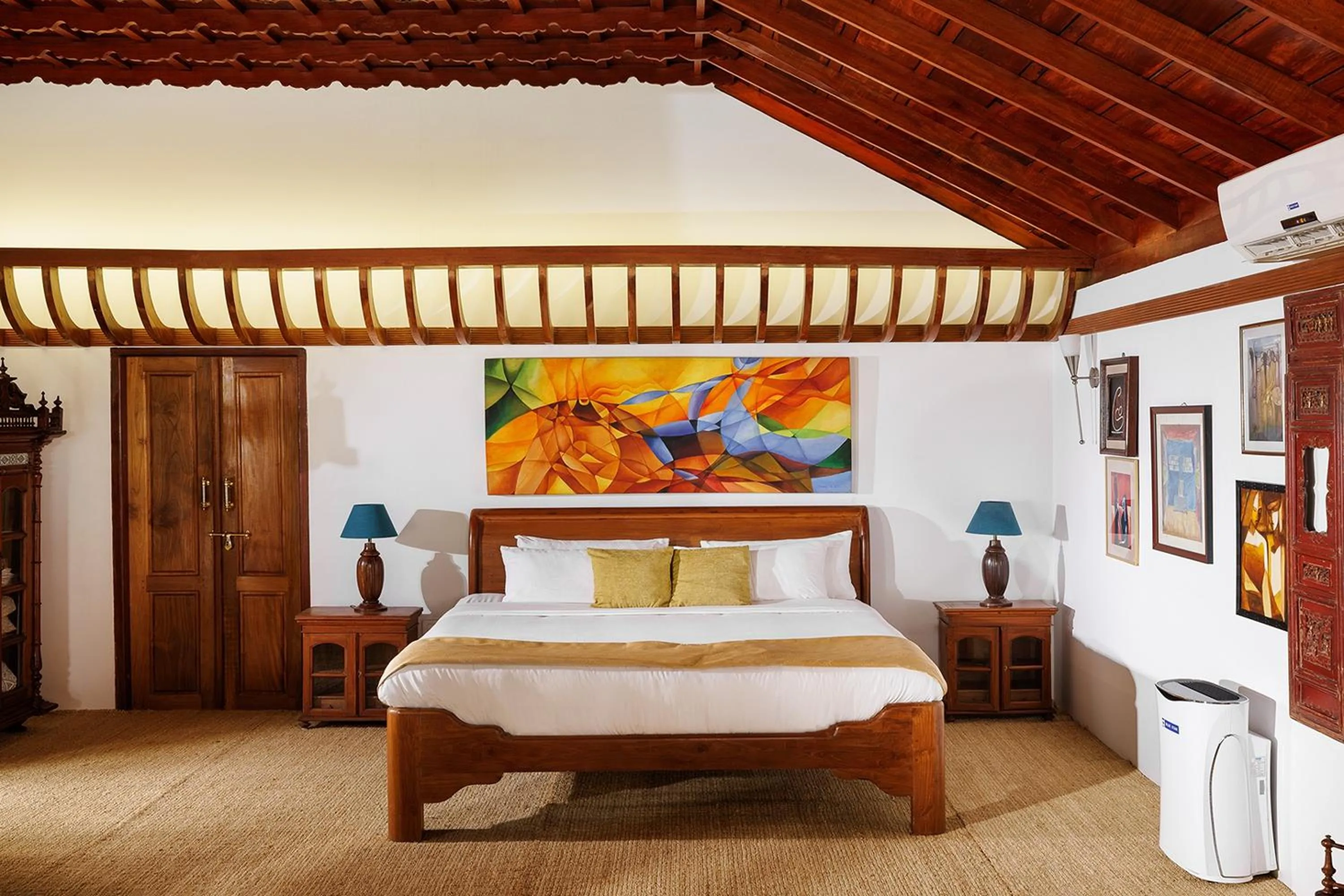 Bed in BluSalzz Villa - Muhamma, Alleppey - Kerala