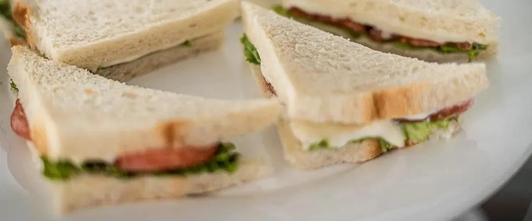 Restaurant/places to eat in Enjoy boutique