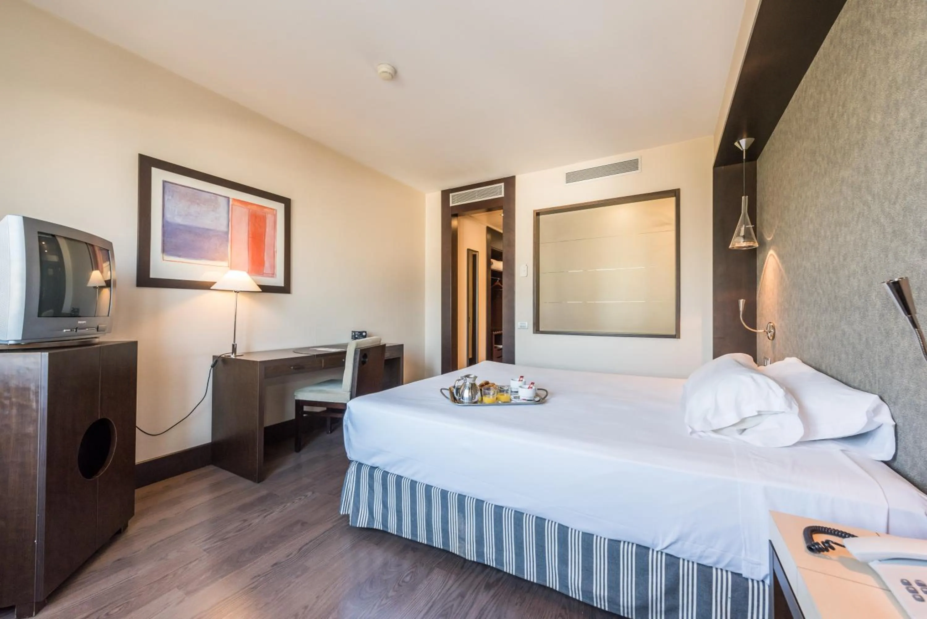 Decorative detail, Bed in Hotel Mercader