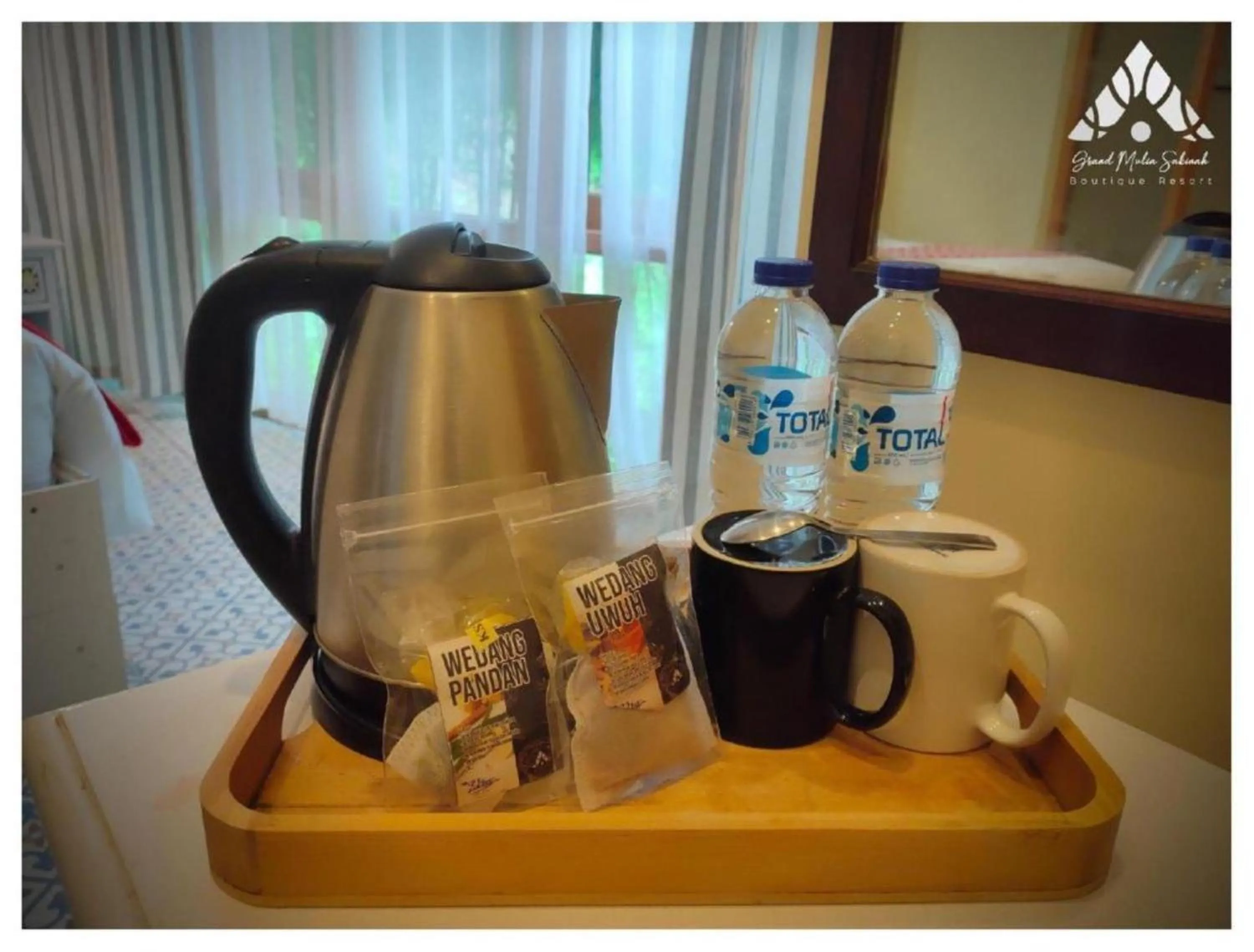Coffee/tea facilities in Grand Mulia Sakinah Boutique Resort Pandaan