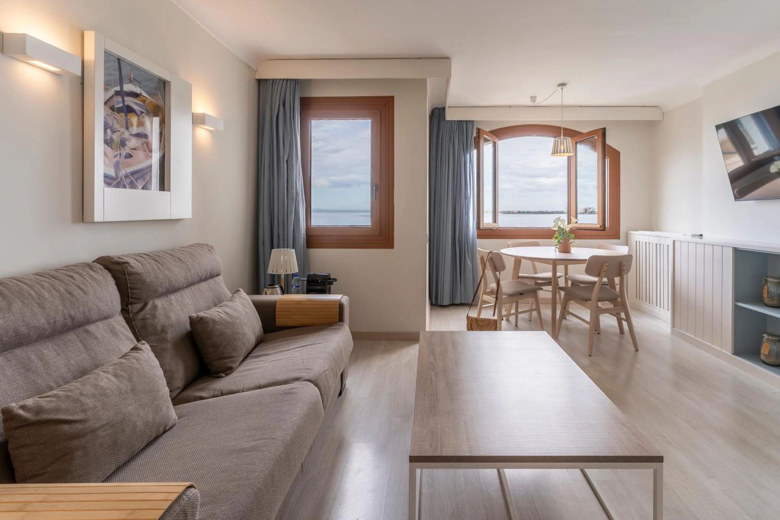 Coffee/tea facilities in Prestige Mar y Sol