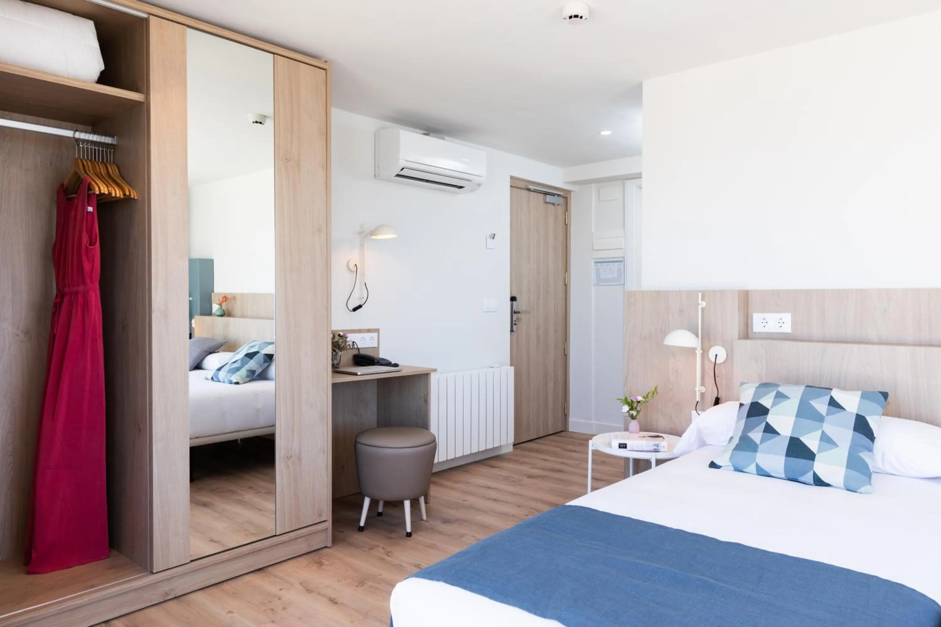 Bedroom, Bed in Prestige Mar y Sol