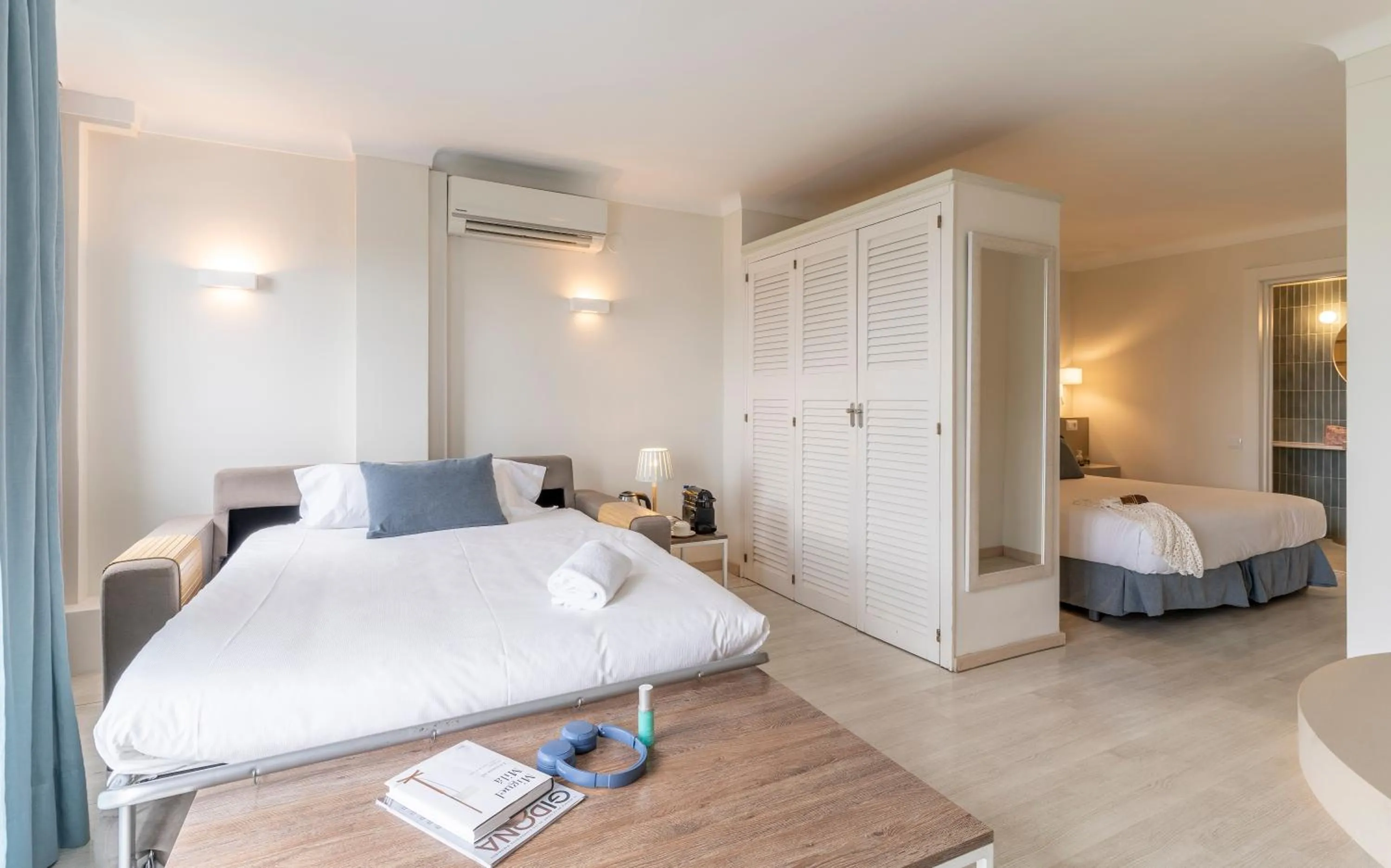 Coffee/tea facilities, Bed in Prestige Mar y Sol