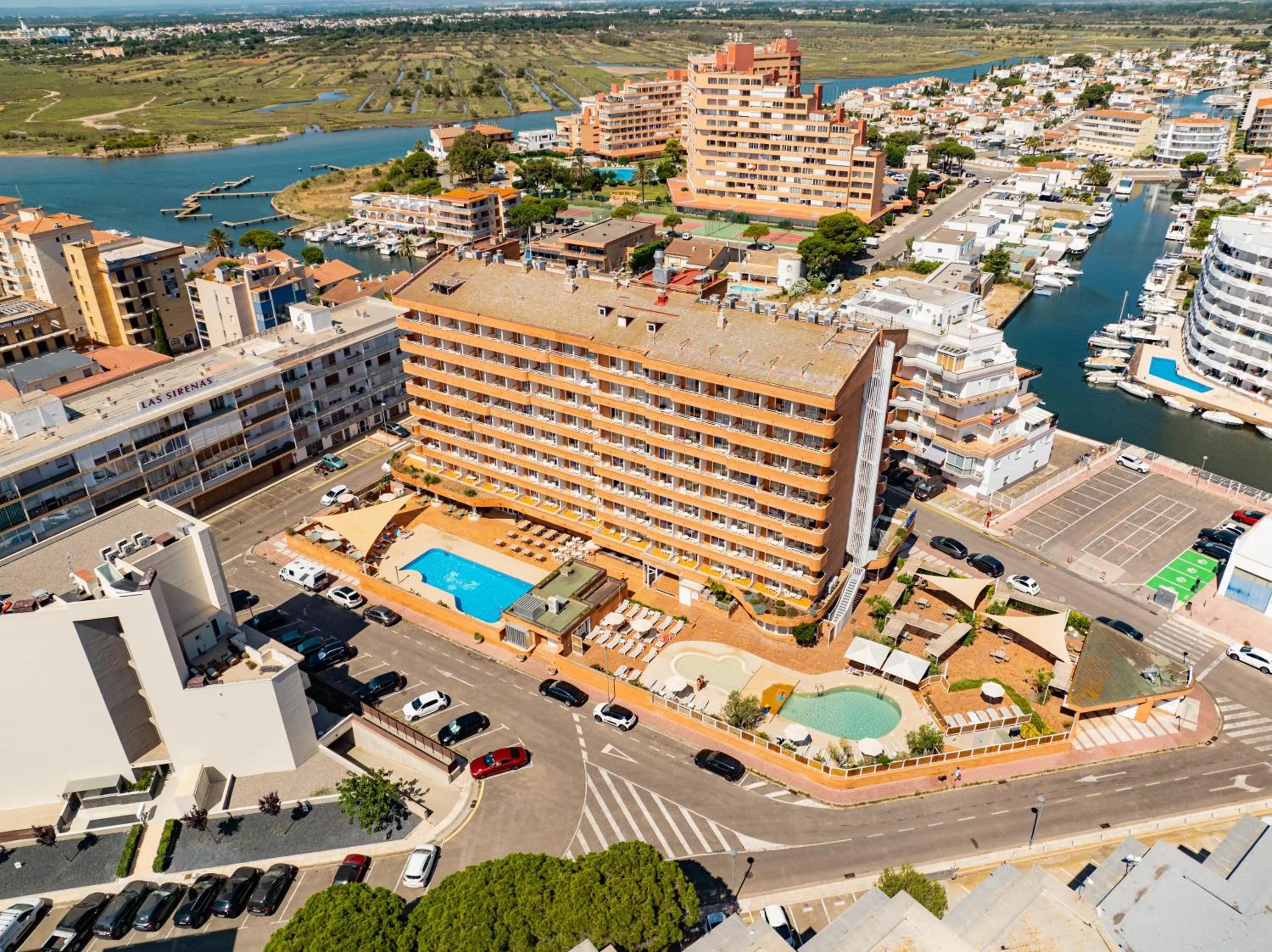 Property building in Prestige Sant Marc